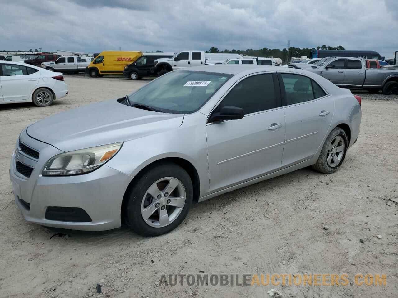 1G11B5SA5DF133978 CHEVROLET MALIBU 2013