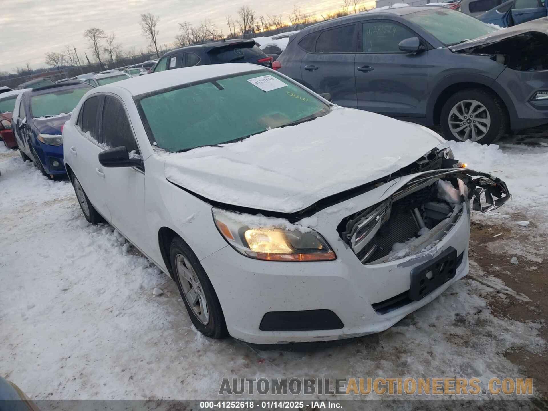 1G11B5SA8DF331017 CHEVROLET MALIBU 2013