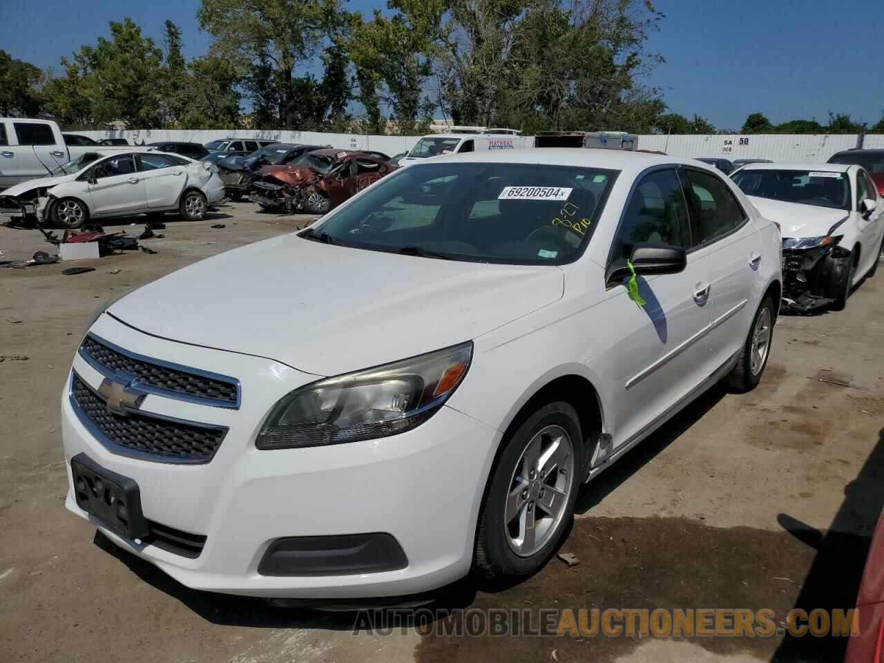 1G11B5SA8DF356340 CHEVROLET MALIBU 2013