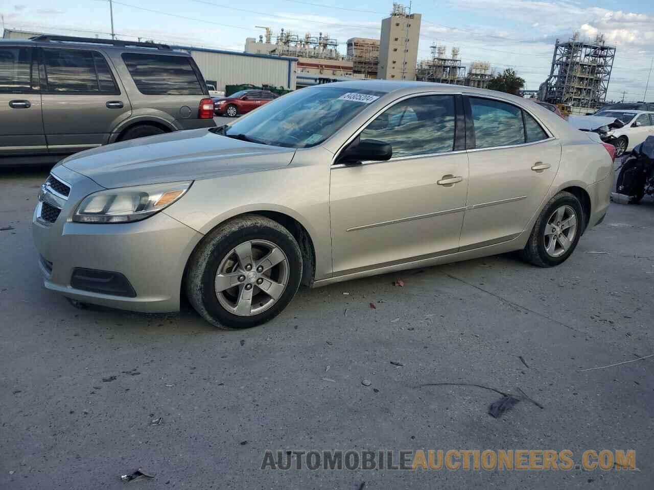 1G11B5SAXDF321850 CHEVROLET MALIBU 2013