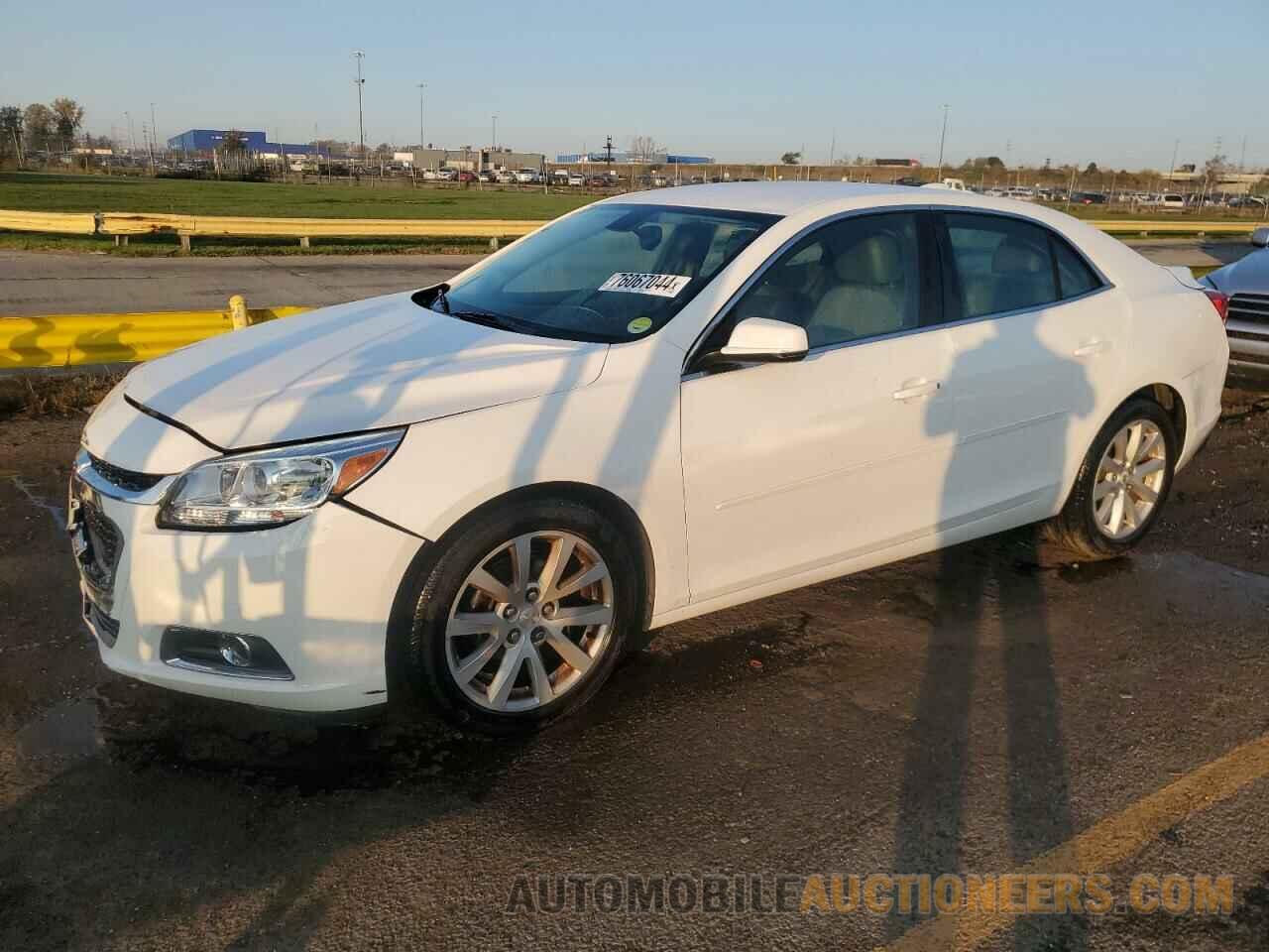 1G11D5SL1FU122843 CHEVROLET MALIBU 2015