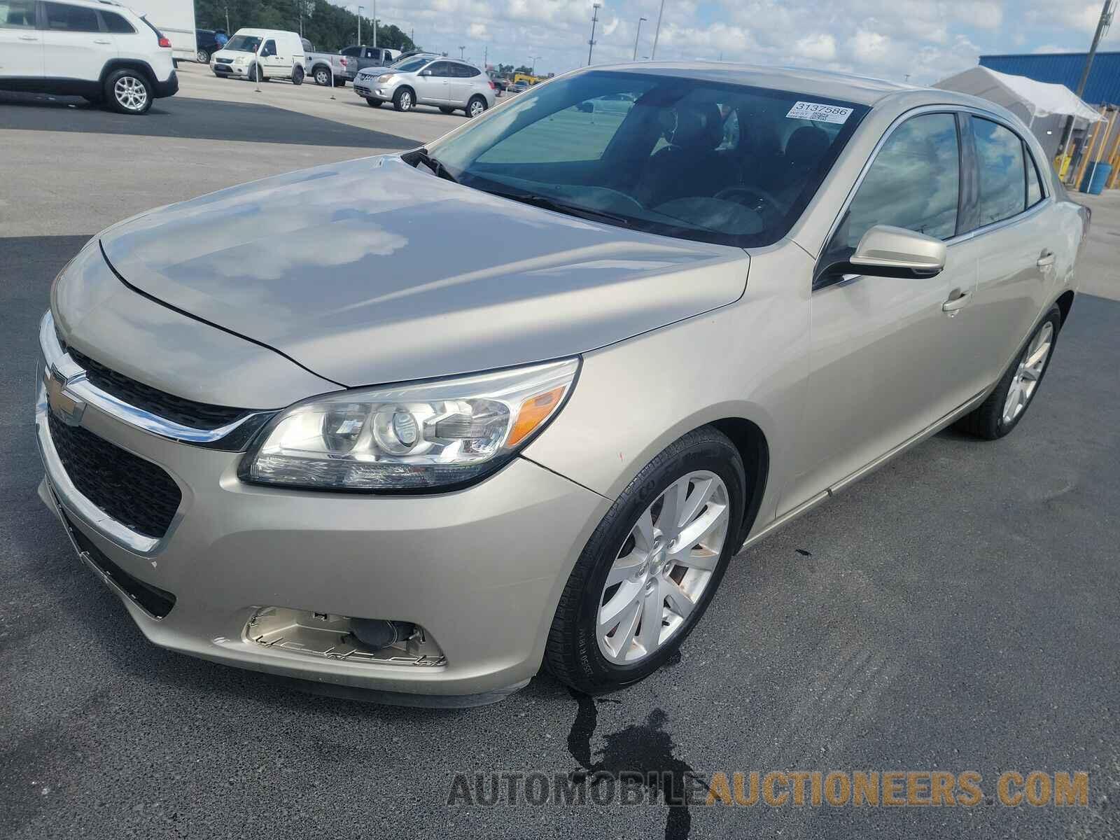 1G11D5SL5FF177302 Chevrolet Malibu LT 2015