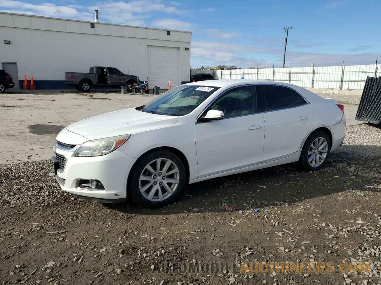 1G11D5SLXFF129634 CHEVROLET MALIBU 2015