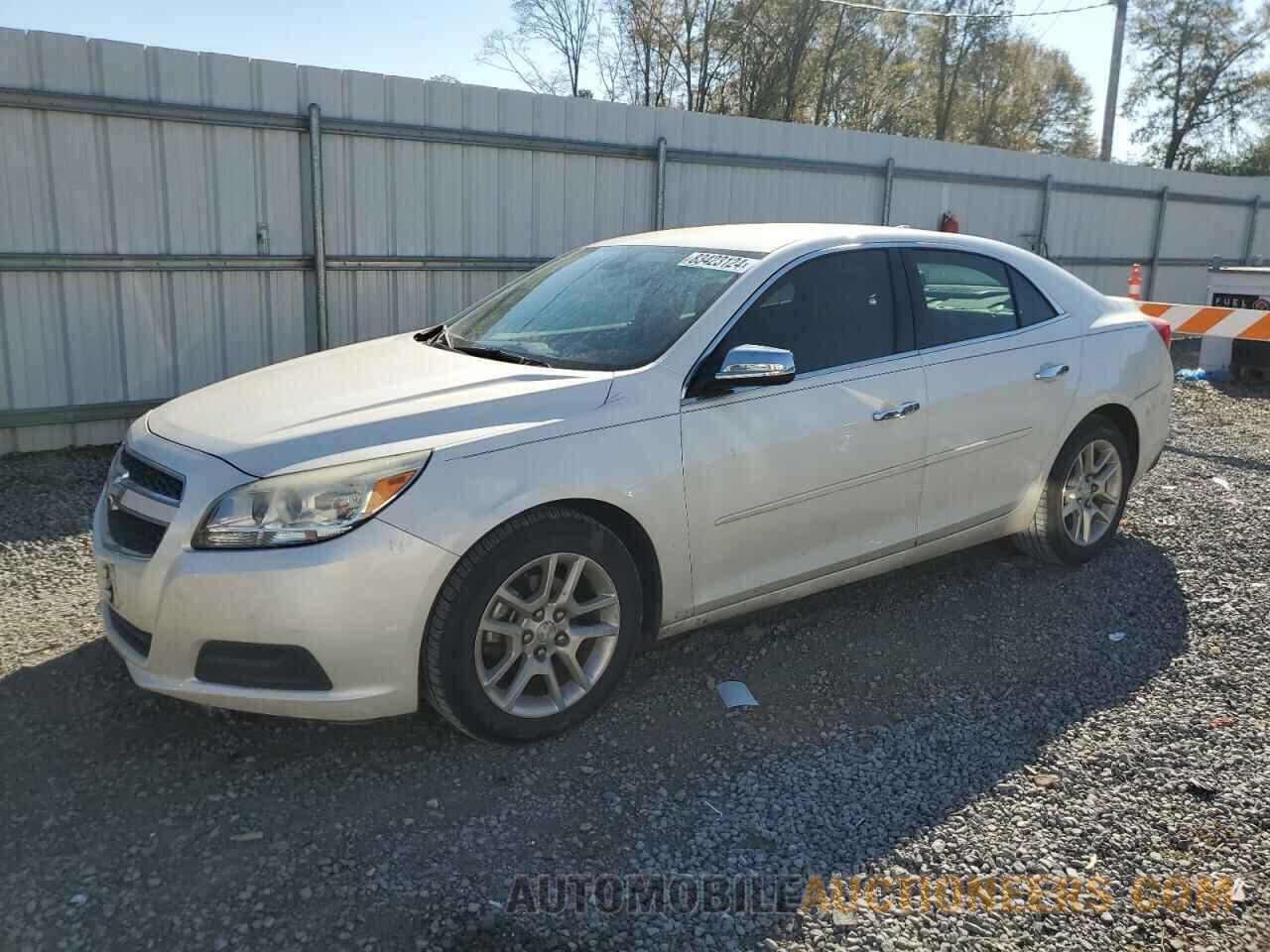 1G11D5SR8DF188764 CHEVROLET MALIBU 2013