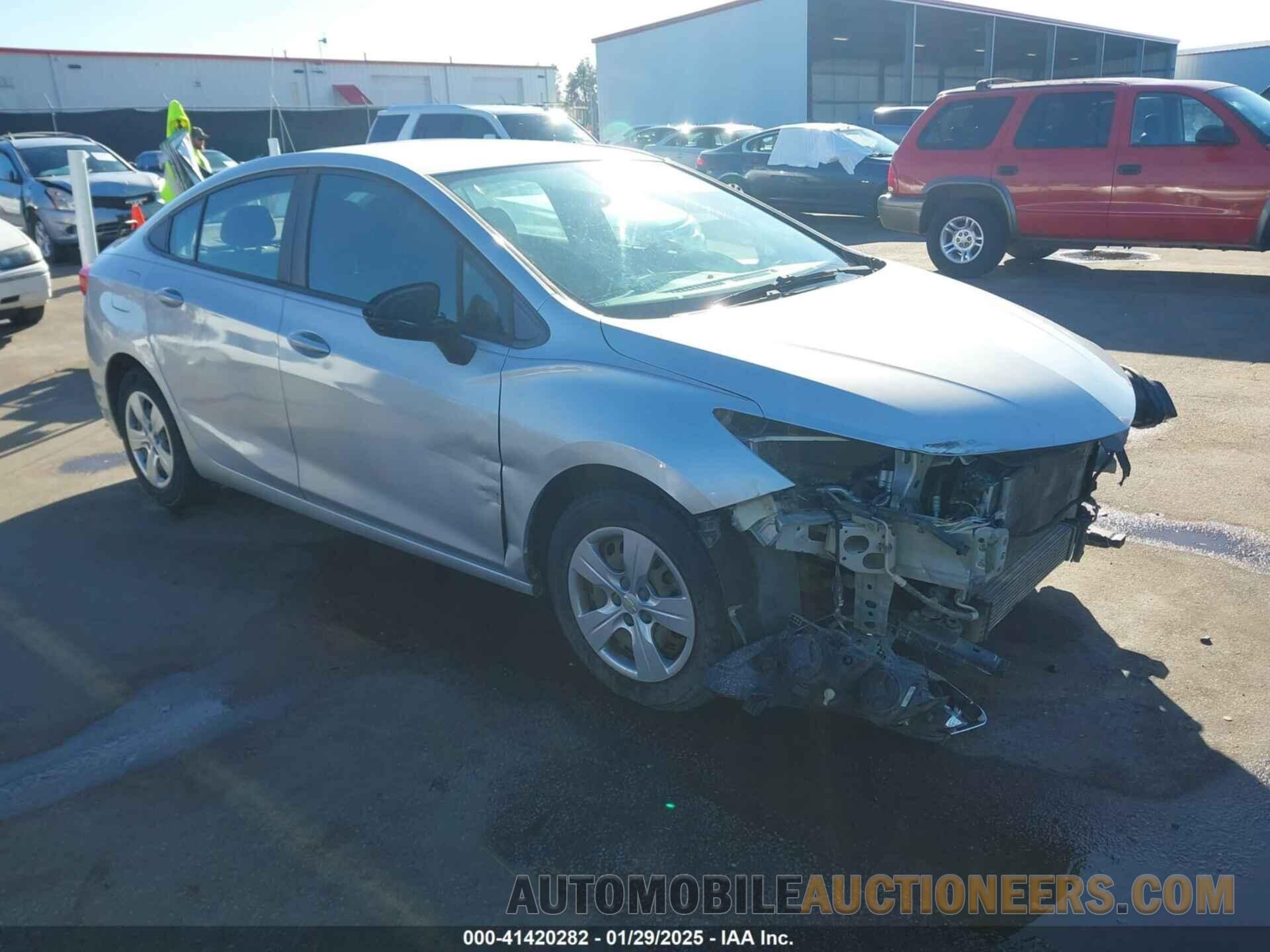 1G1BC5SM0H7187510 CHEVROLET CRUZE 2017