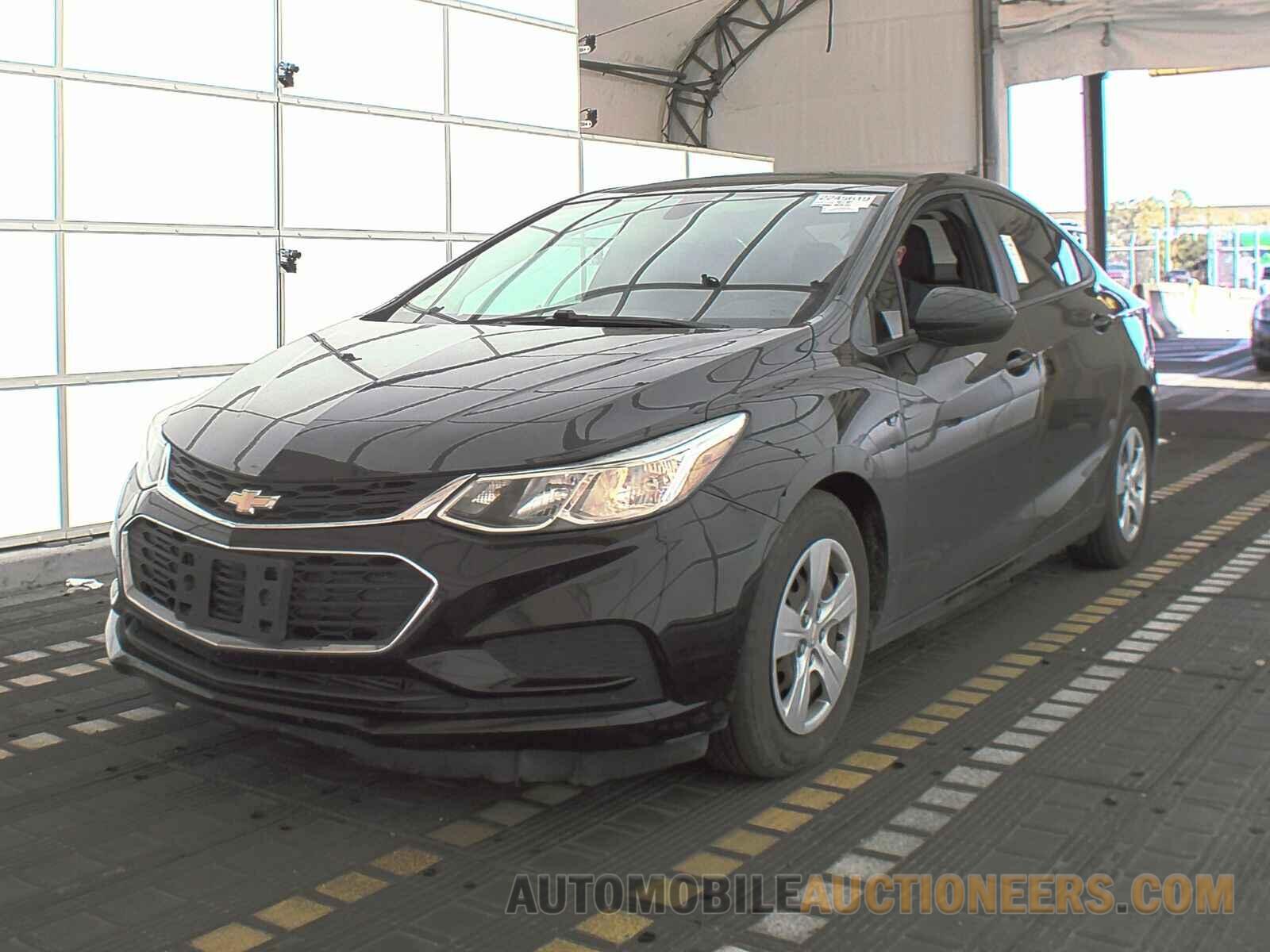 1G1BC5SM0H7210087 Chevrolet Cruze 2017