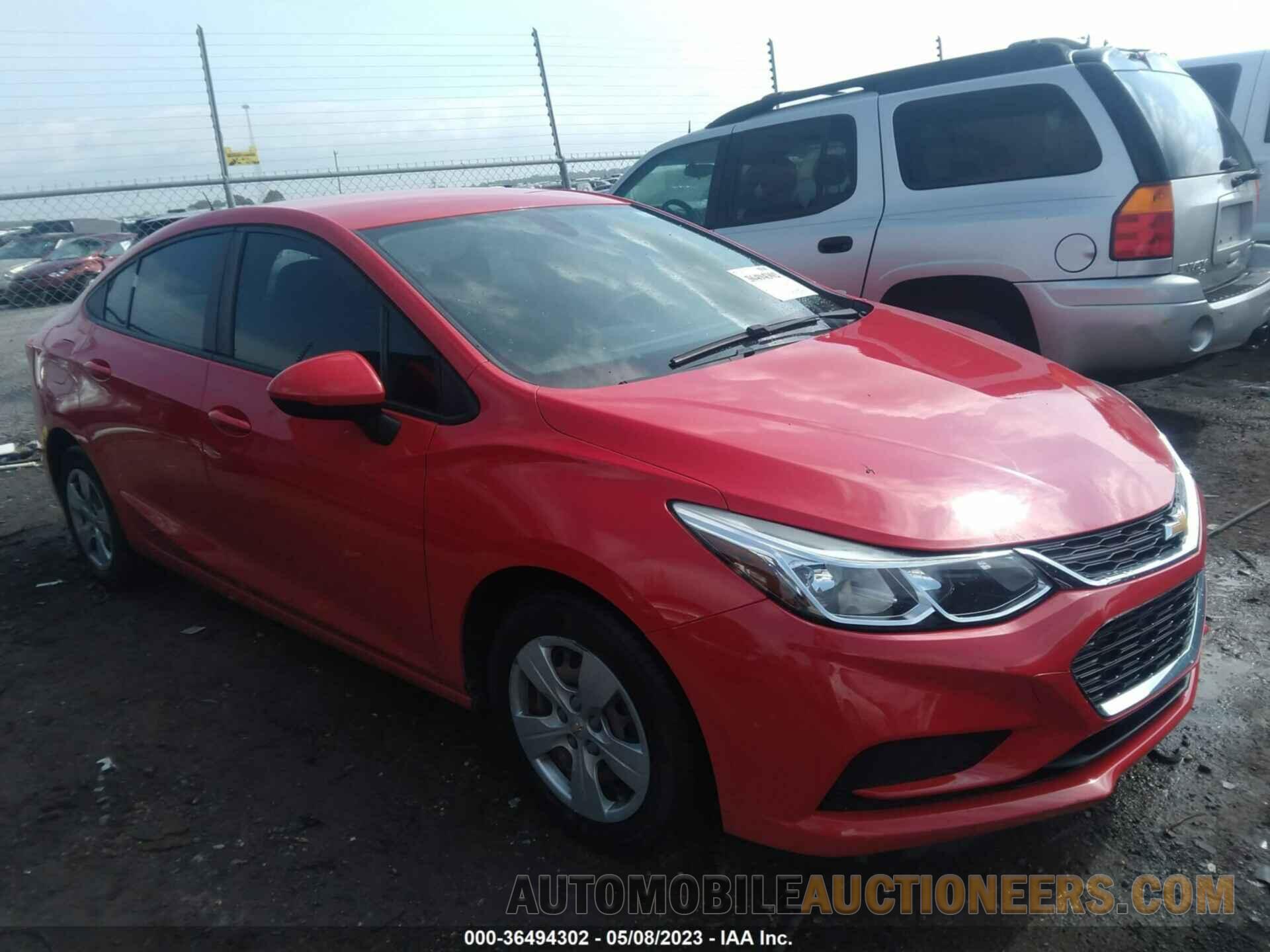 1G1BC5SM0J7121528 CHEVROLET CRUZE 2018