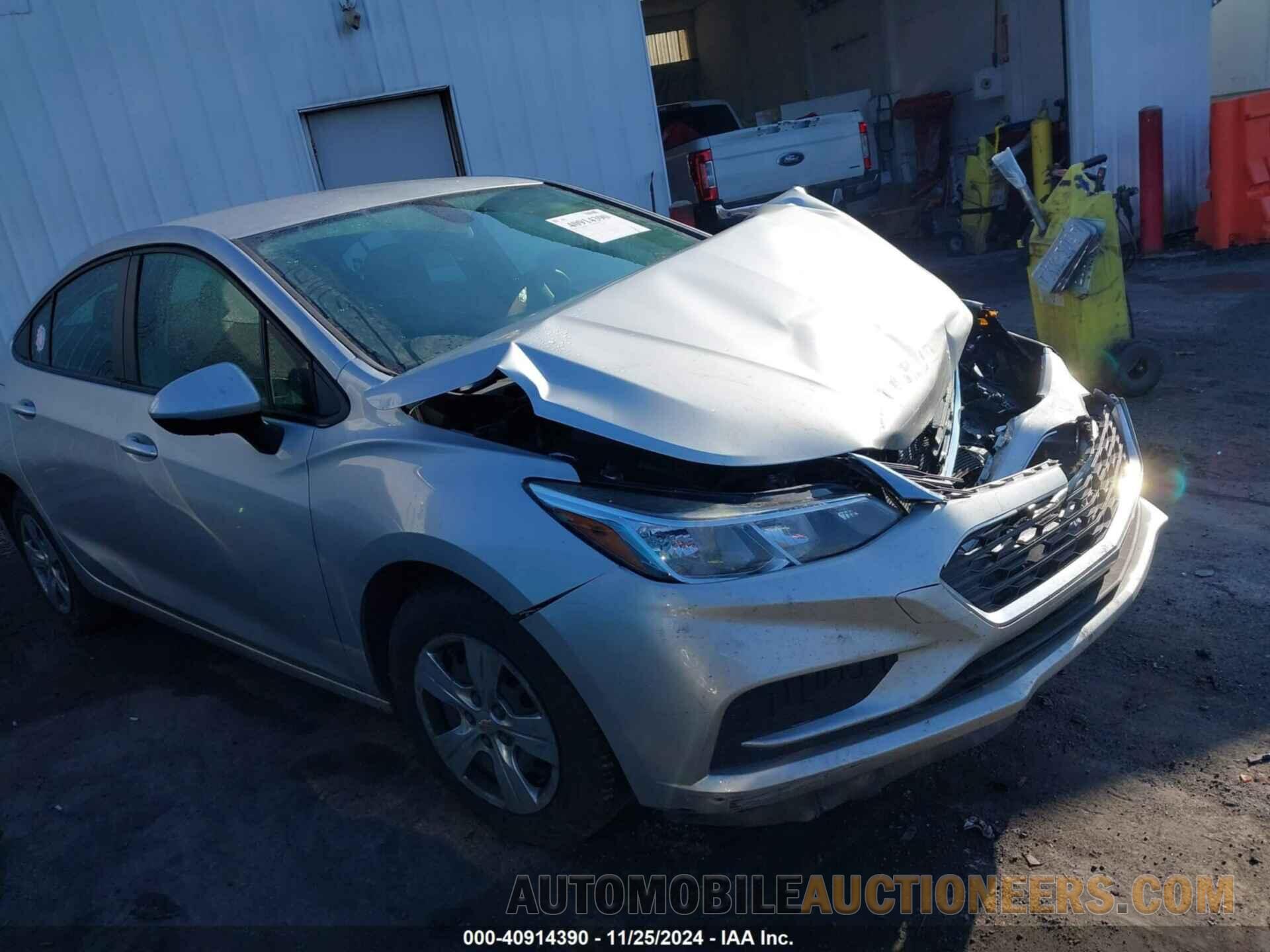 1G1BC5SM0J7182832 CHEVROLET CRUZE 2018