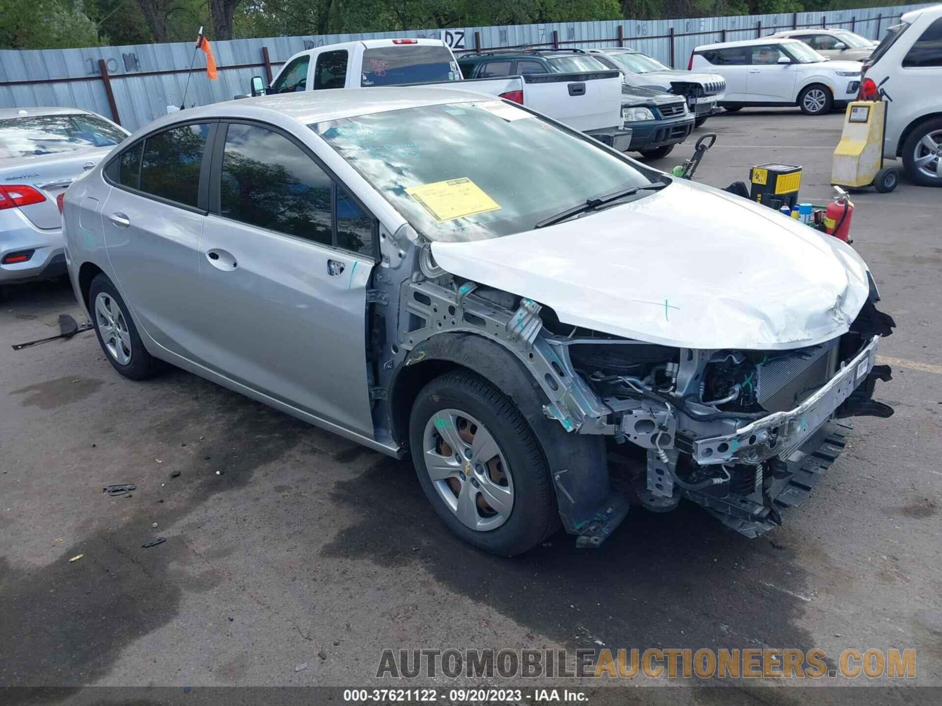 1G1BC5SM0J7237327 CHEVROLET CRUZE 2018