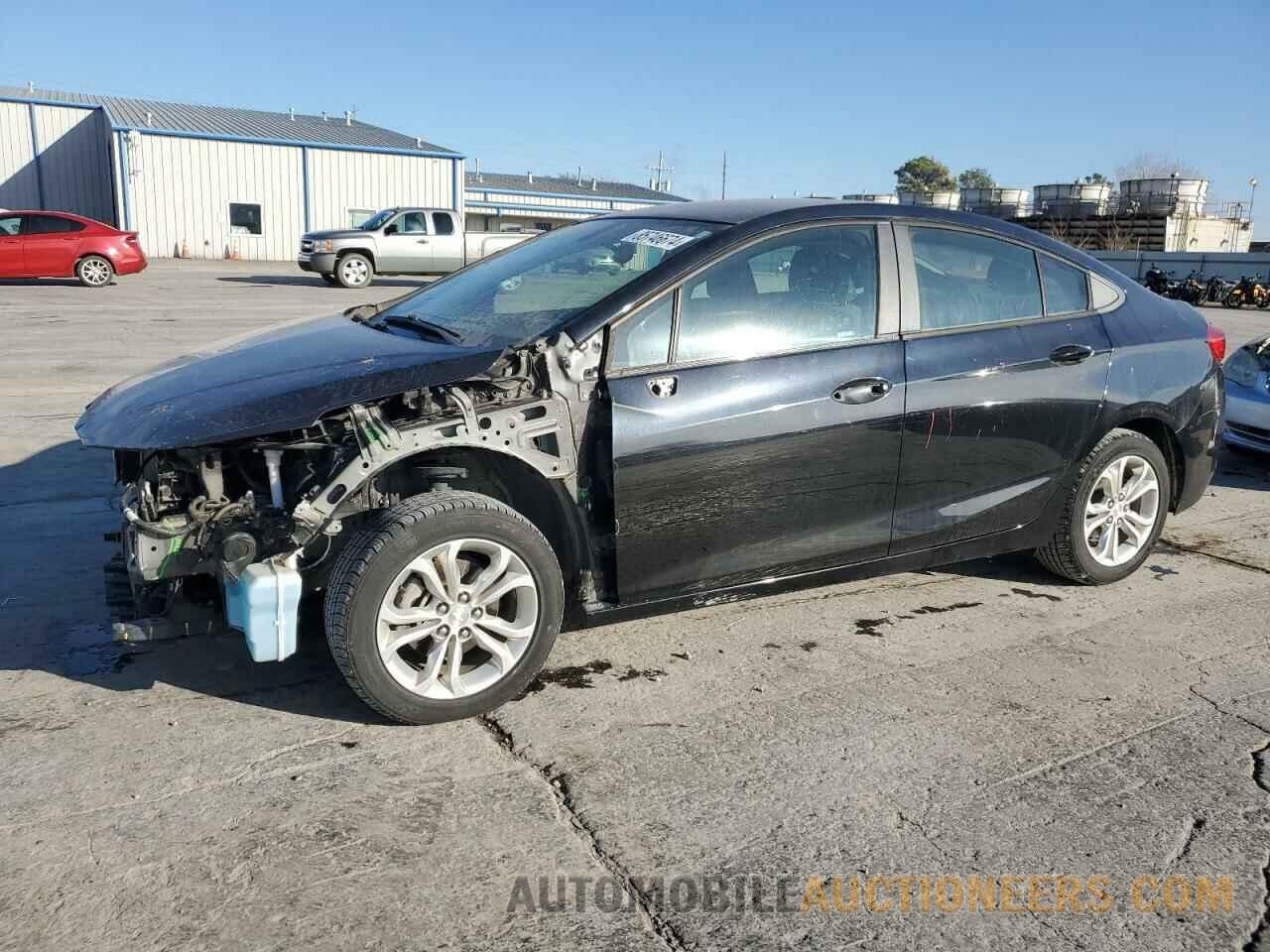 1G1BC5SM0K7148391 CHEVROLET CRUZE 2019