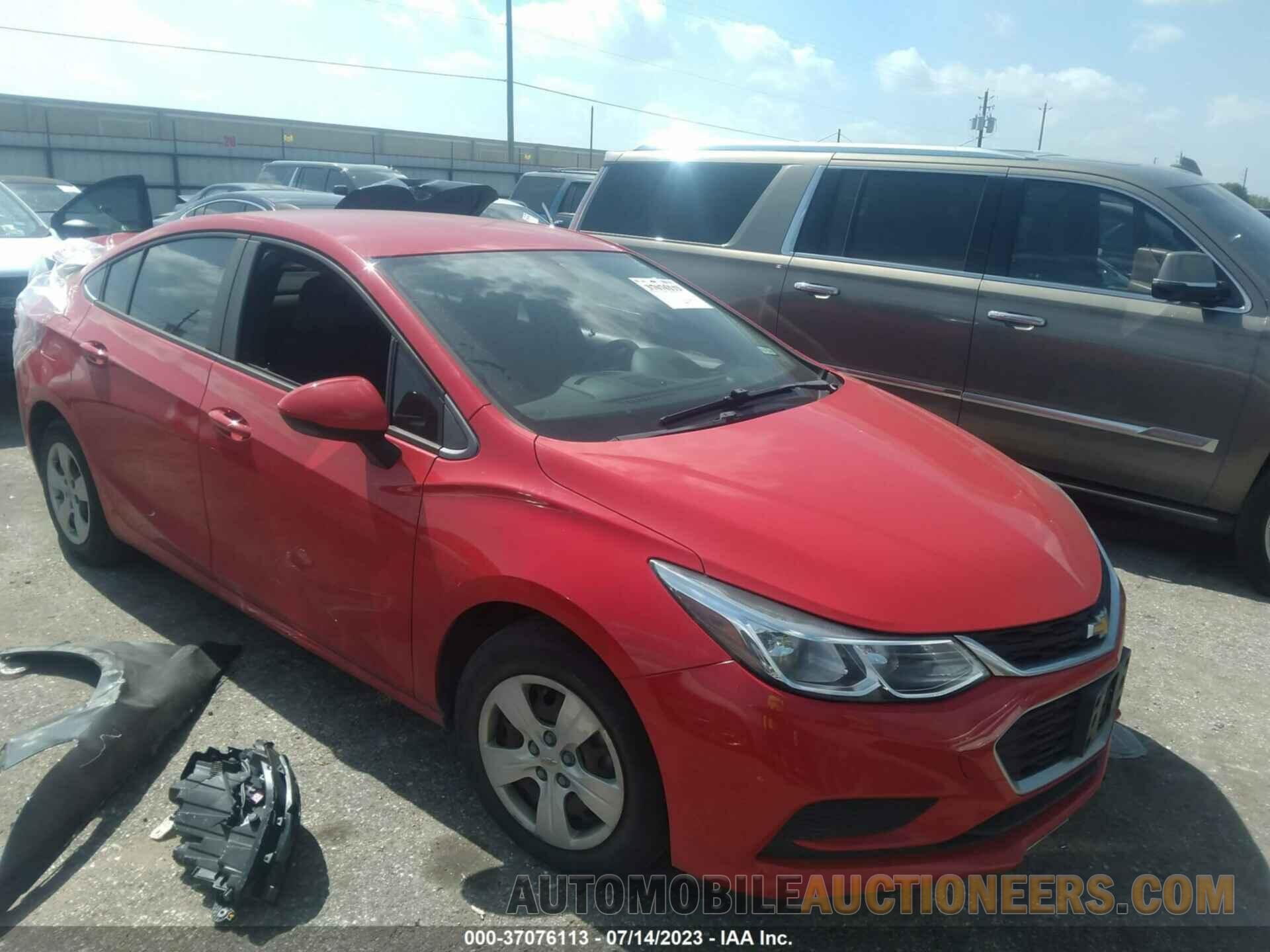 1G1BC5SM1J7107282 CHEVROLET CRUZE 2018