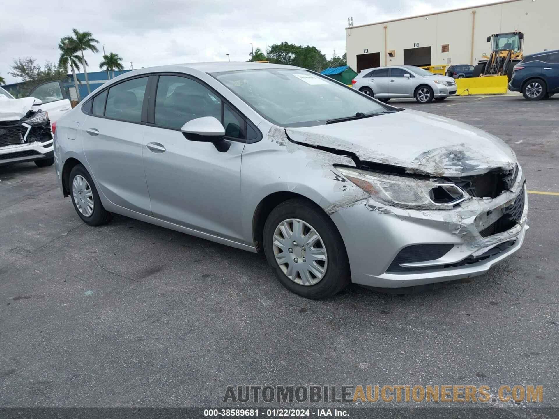 1G1BC5SM1J7121232 CHEVROLET CRUZE 2018