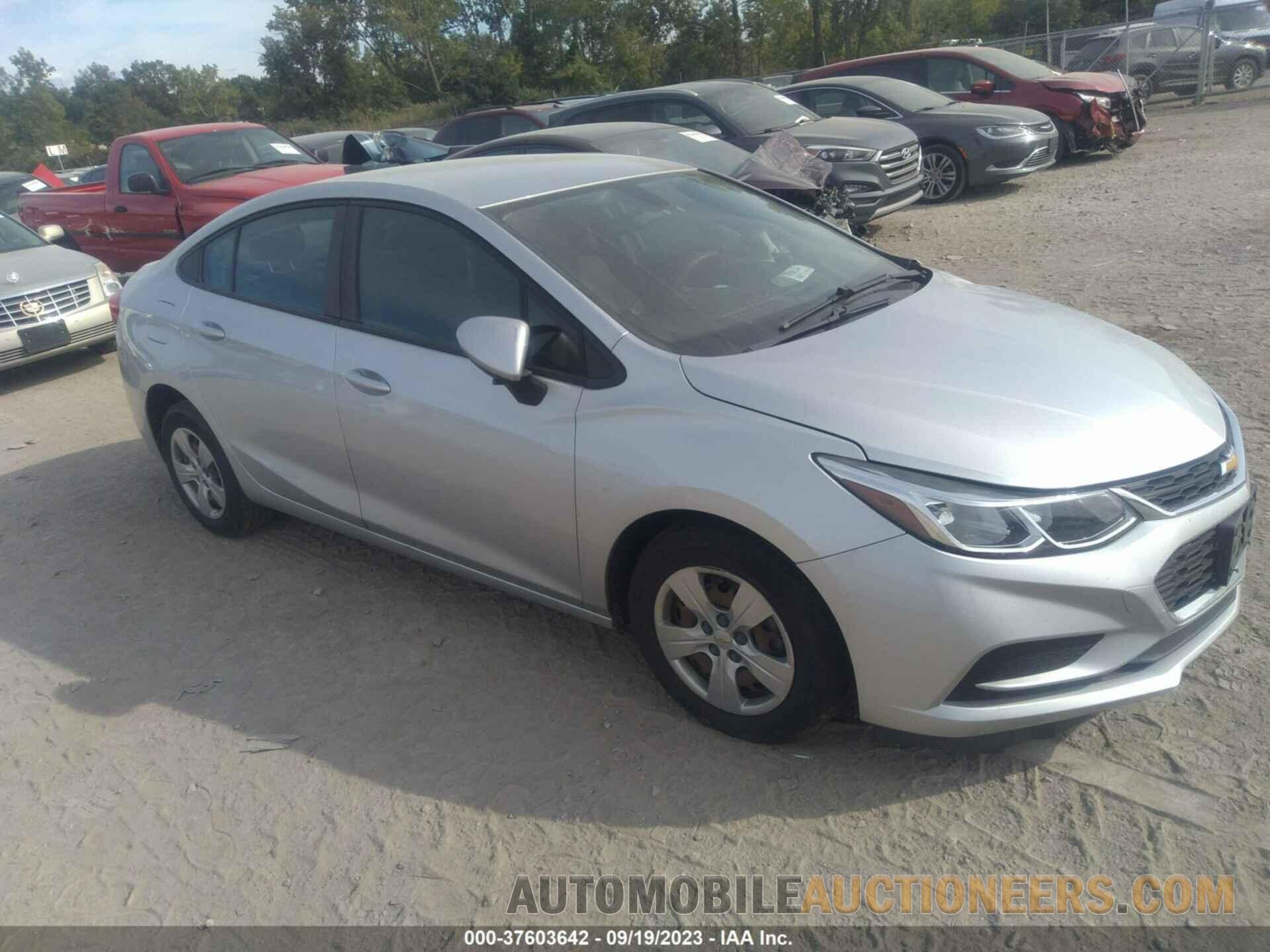 1G1BC5SM1J7133980 CHEVROLET CRUZE 2018