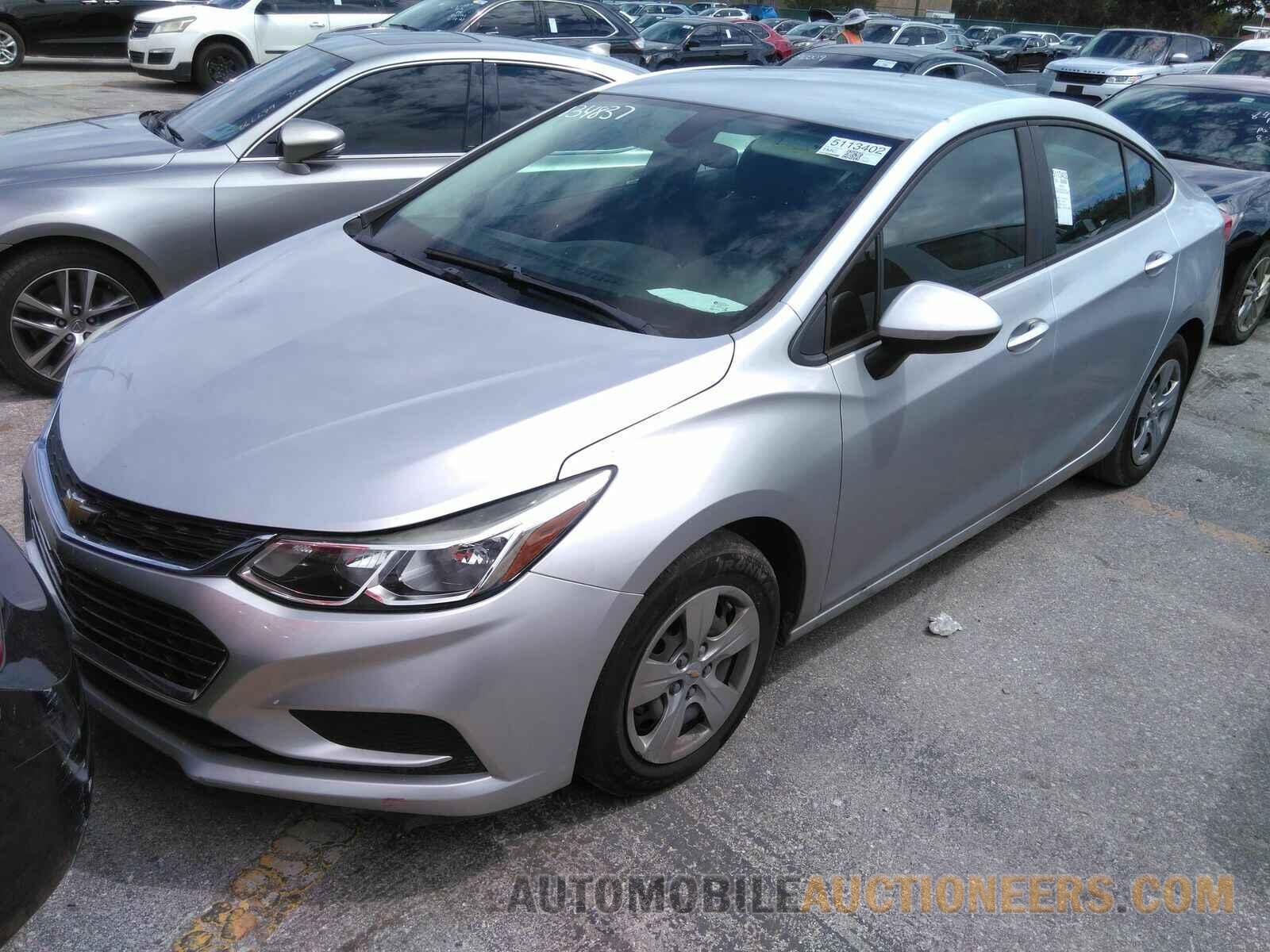 1G1BC5SM1J7134837 Chevrolet Cruze 2018