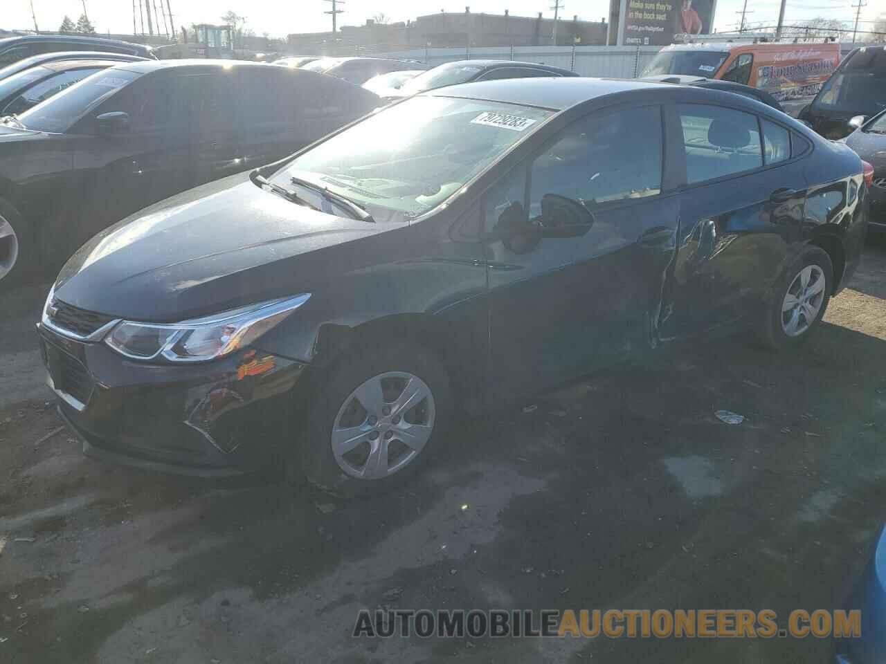 1G1BC5SM1J7160256 CHEVROLET CRUZE 2018