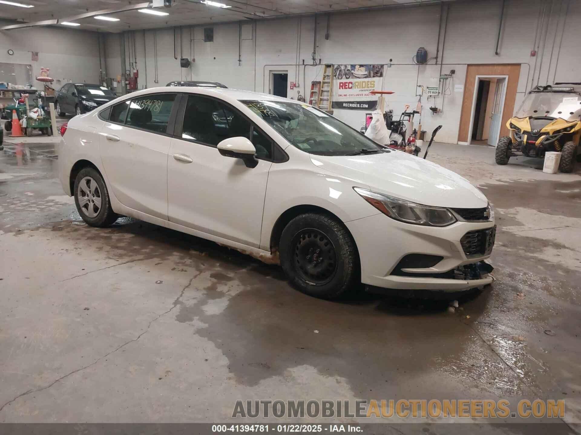 1G1BC5SM1J7226708 CHEVROLET CRUZE 2018