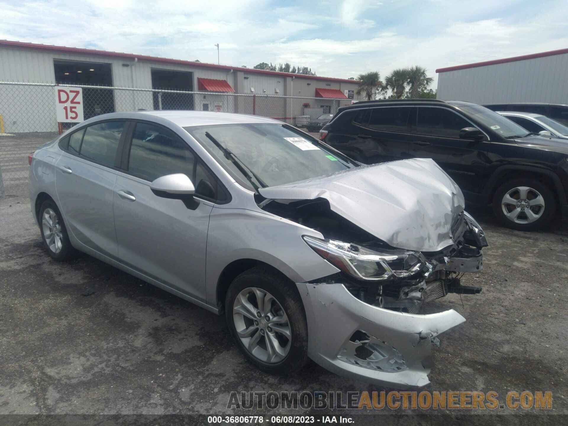 1G1BC5SM1K7131079 CHEVROLET CRUZE 2019