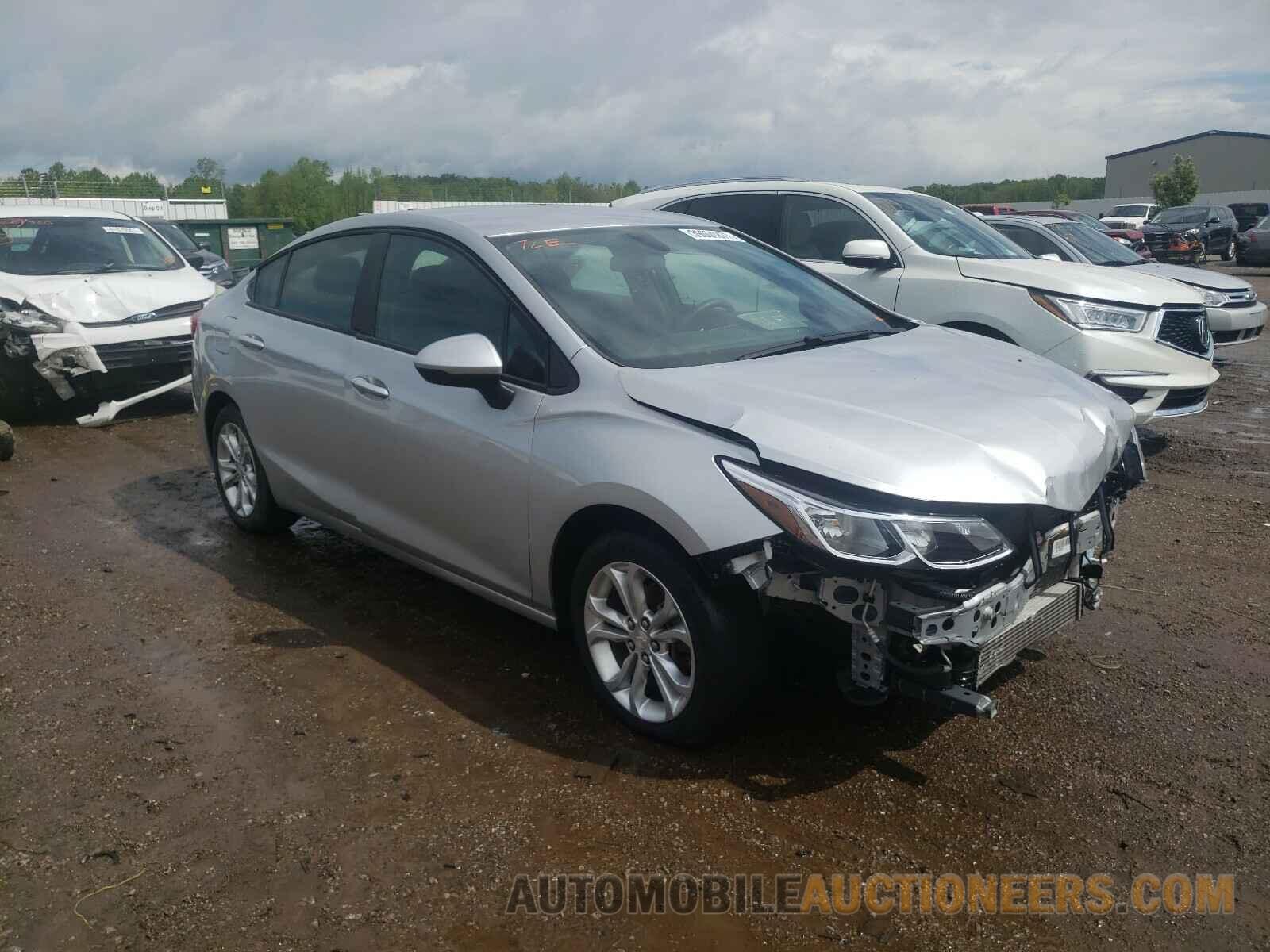 1G1BC5SM1K7152000 CHEVROLET CRUZE 2019