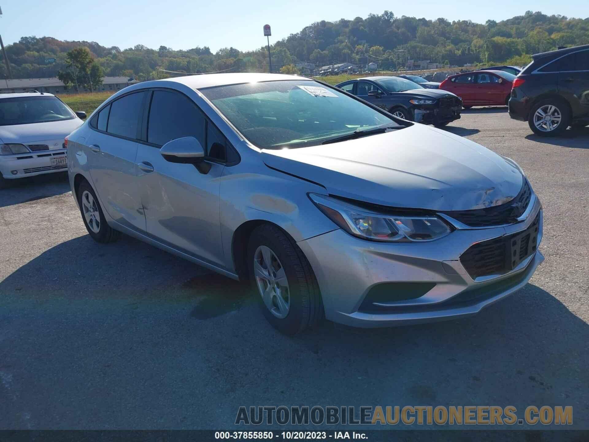 1G1BC5SM2J7107985 CHEVROLET CRUZE 2018