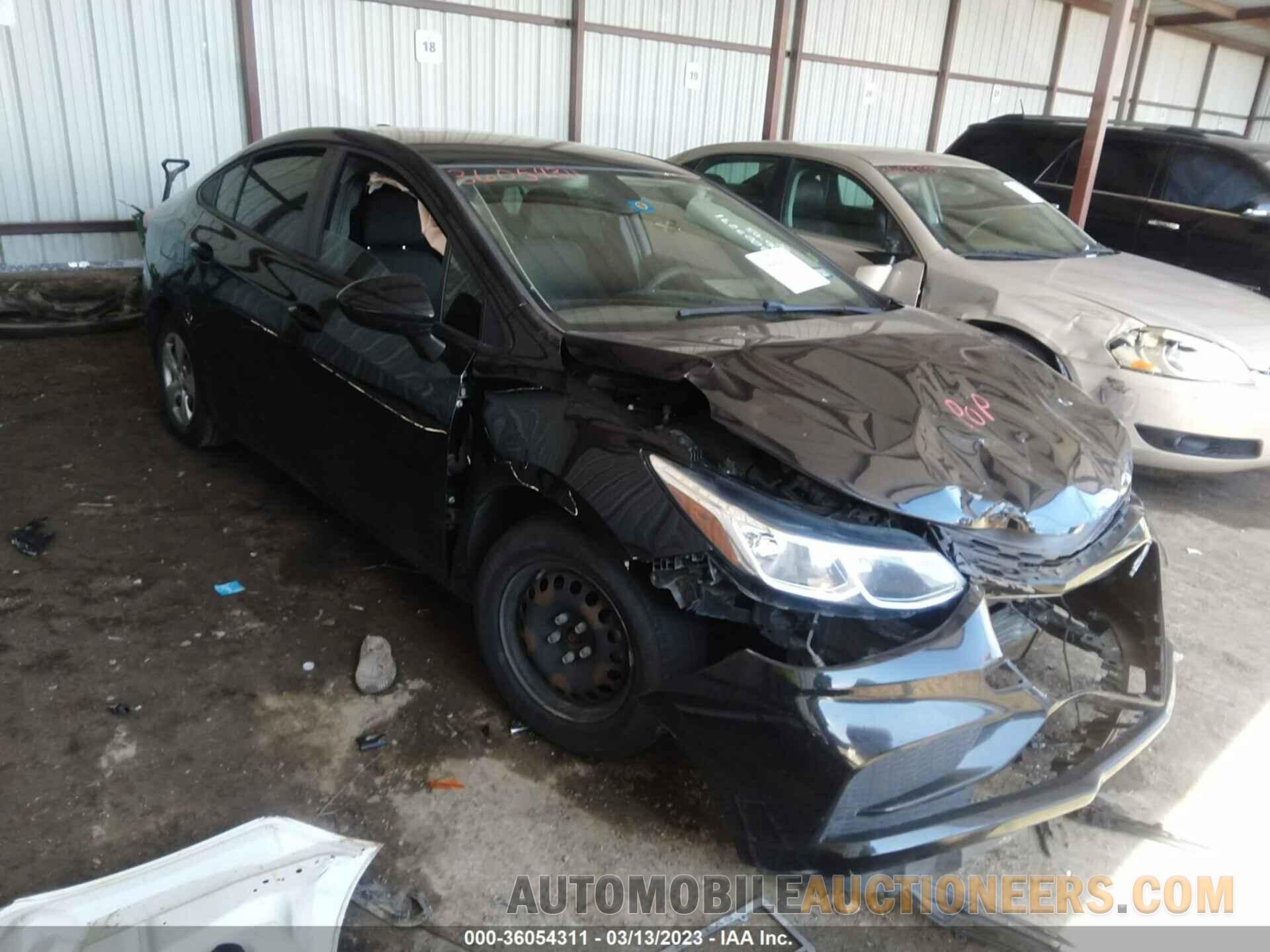 1G1BC5SM2J7150769 CHEVROLET CRUZE 2018