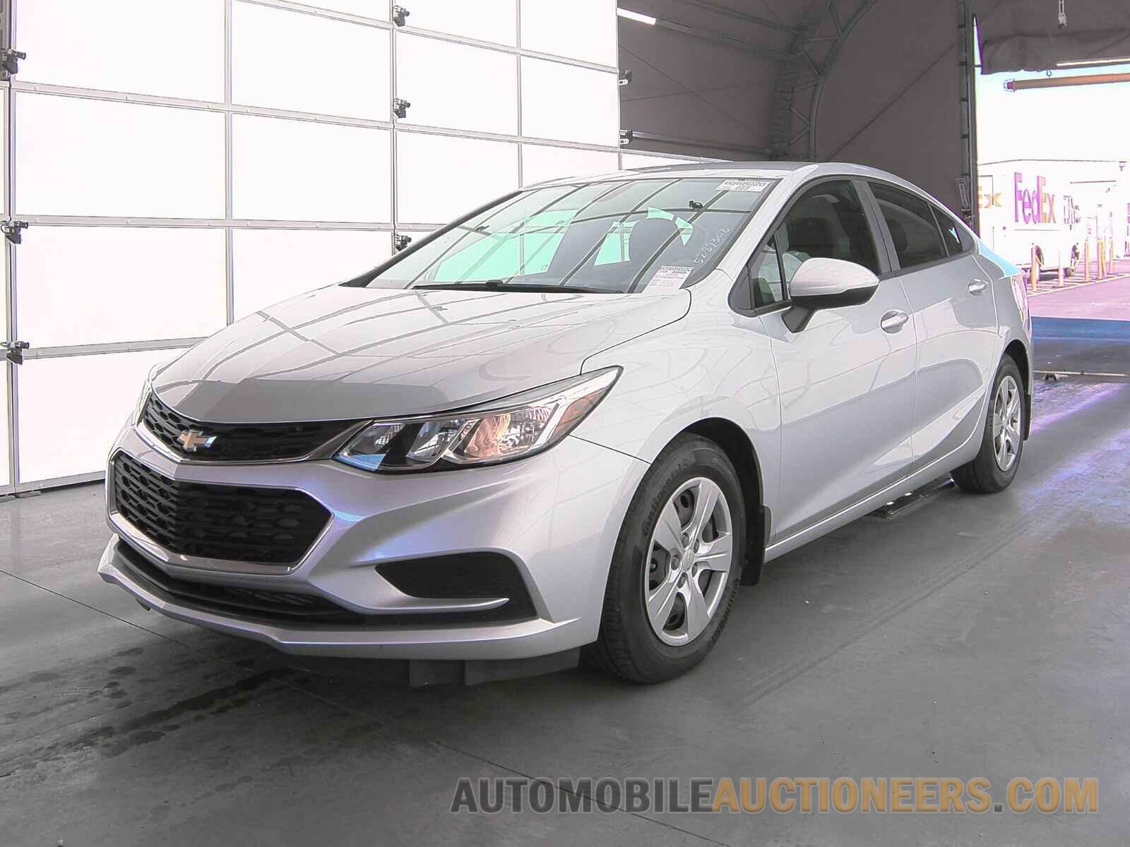 1G1BC5SM2J7197784 Chevrolet Cruze 2018