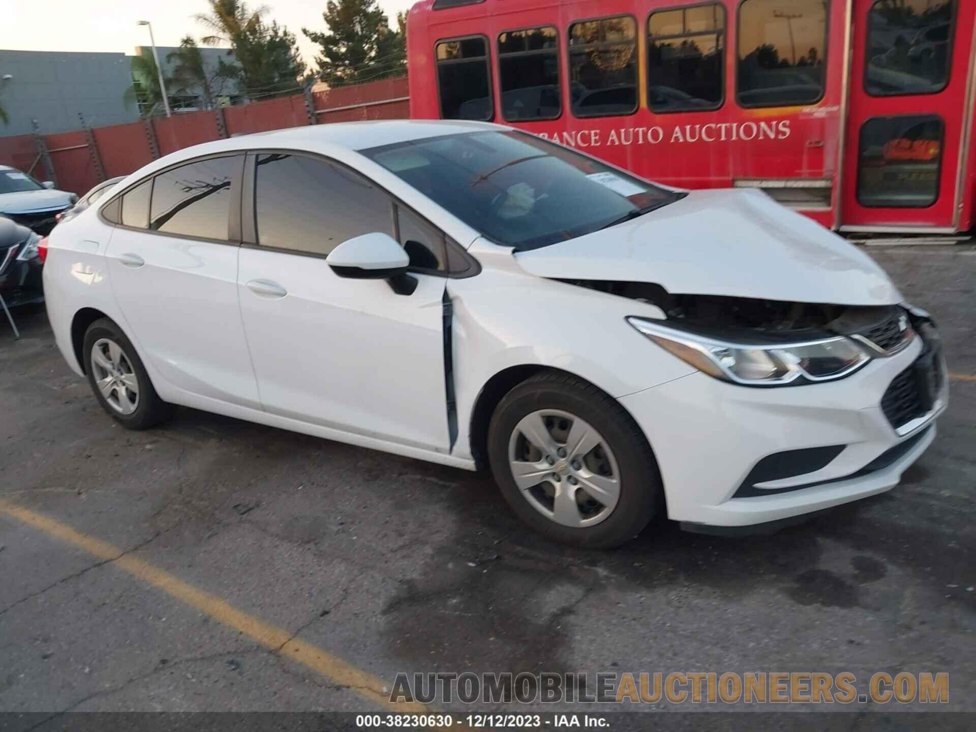 1G1BC5SM2J7205222 CHEVROLET CRUZE 2018