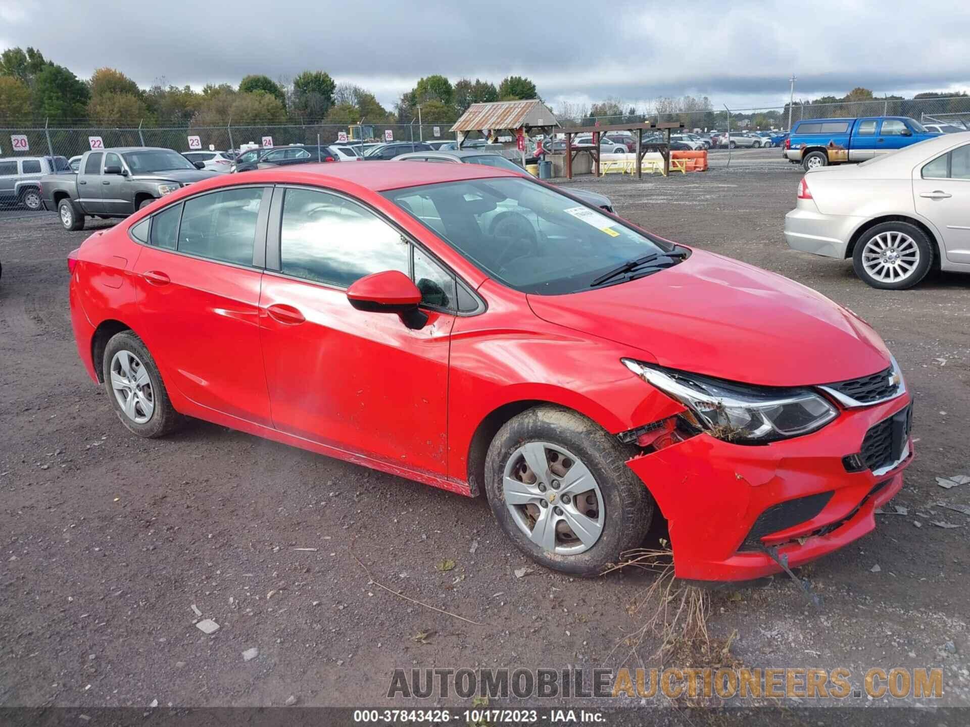 1G1BC5SM2J7215295 CHEVROLET CRUZE 2018