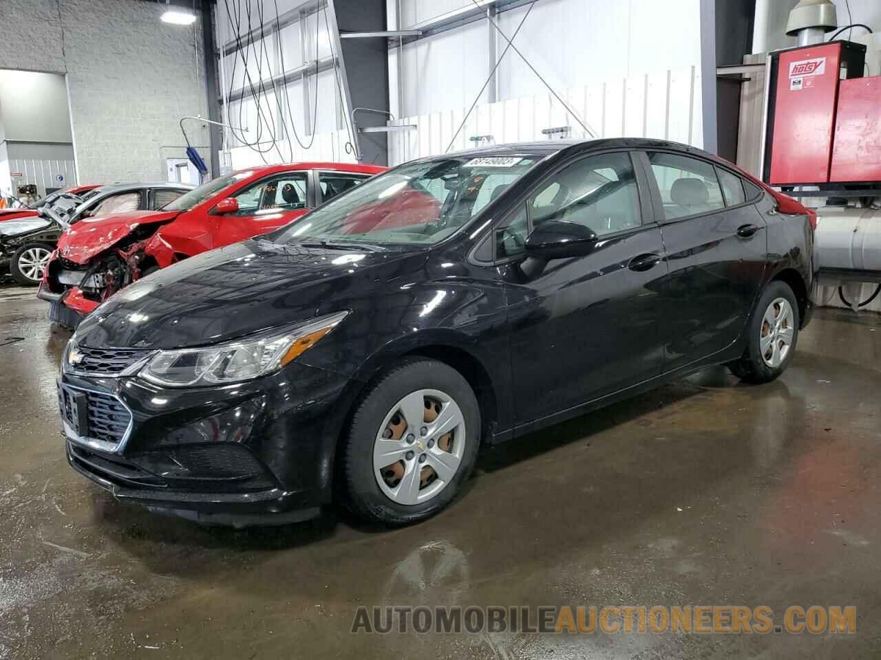 1G1BC5SM2J7233084 CHEVROLET CRUZE 2018