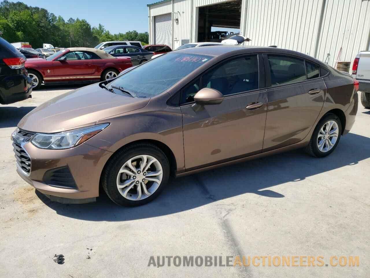 1G1BC5SM2K7107390 CHEVROLET CRUZE 2019