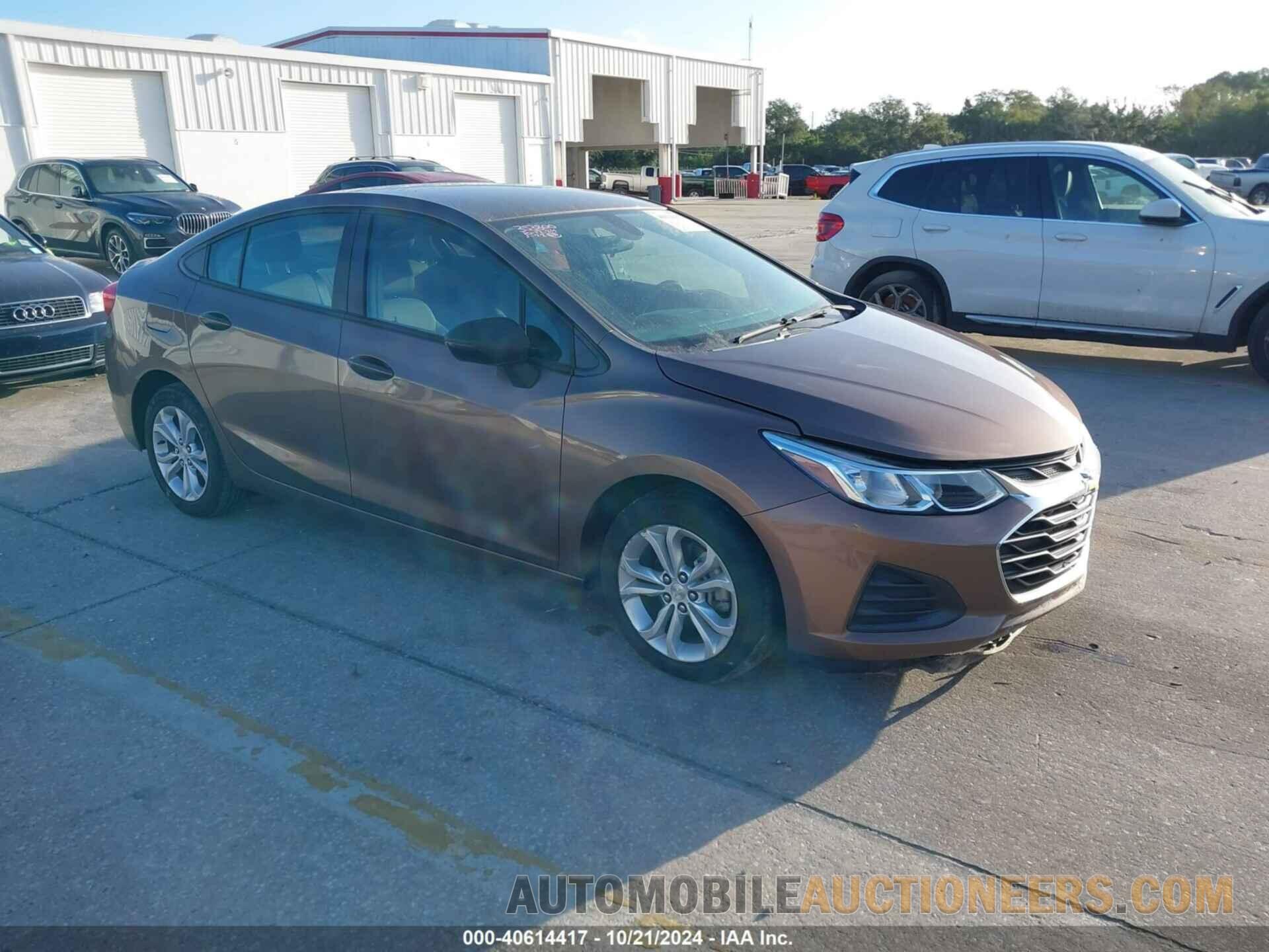 1G1BC5SM2K7125744 CHEVROLET CRUZE 2019