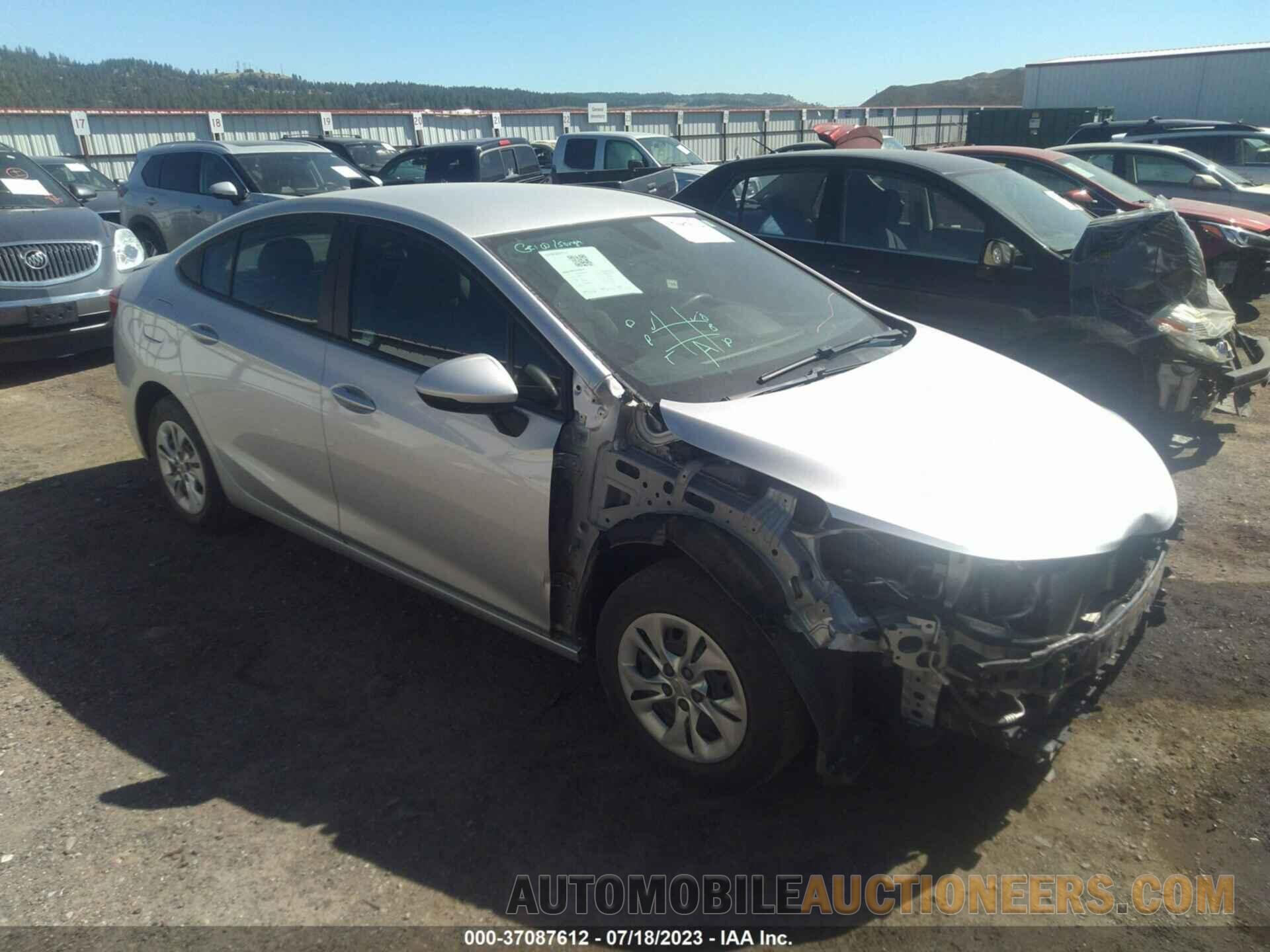 1G1BC5SM2K7127347 CHEVROLET CRUZE 2019