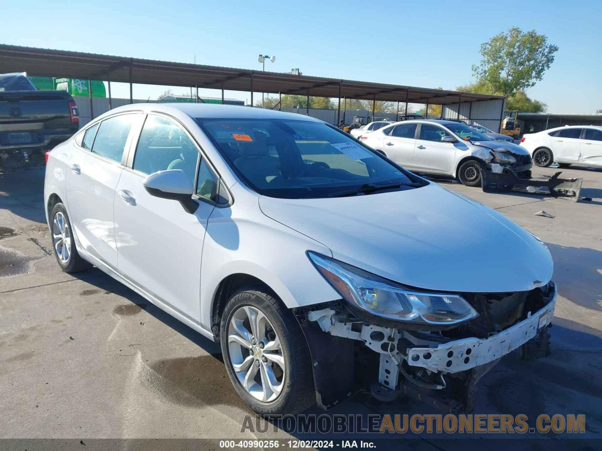 1G1BC5SM2K7128868 CHEVROLET CRUZE 2019