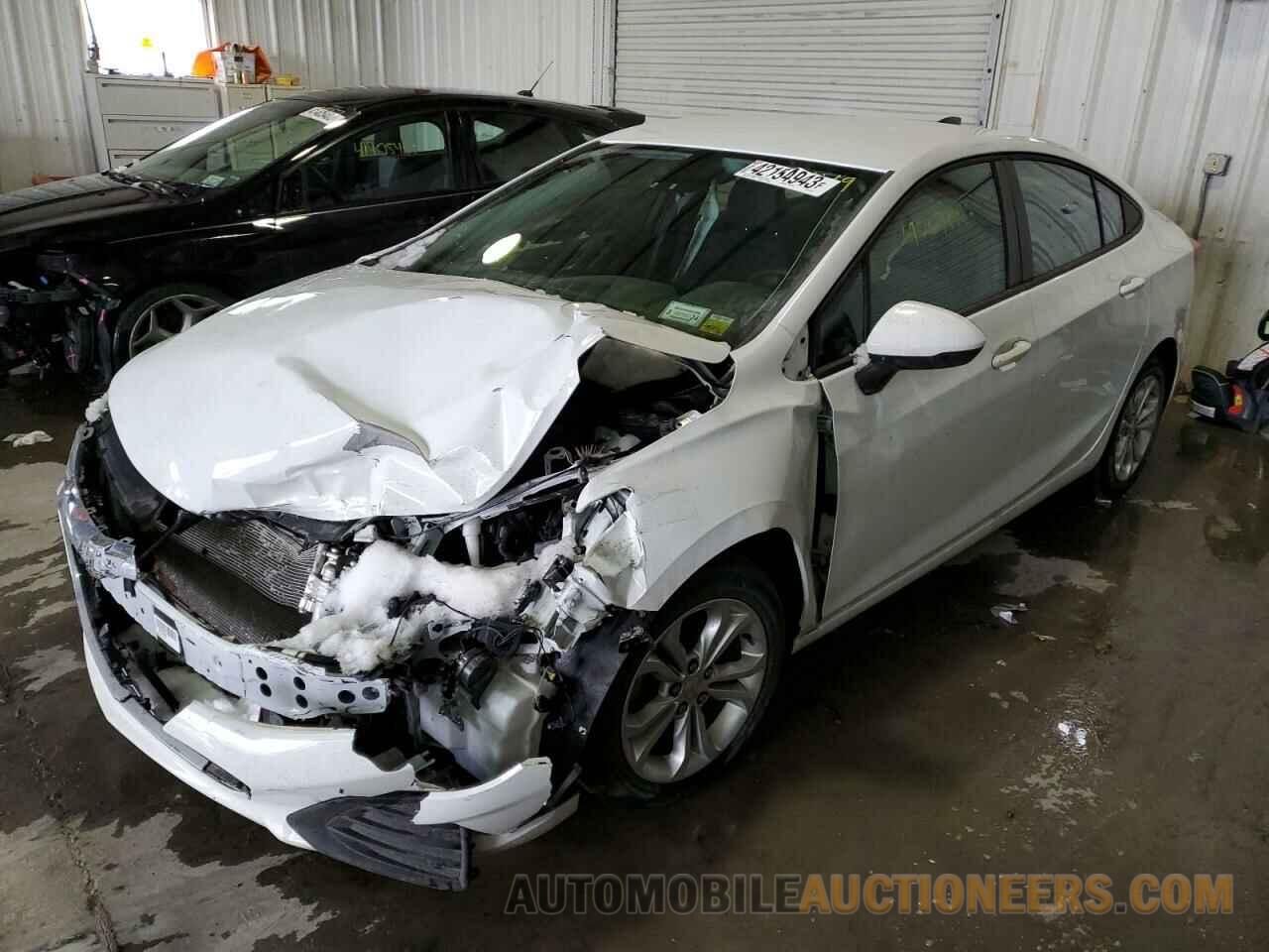 1G1BC5SM2K7133729 CHEVROLET CRUZE 2019