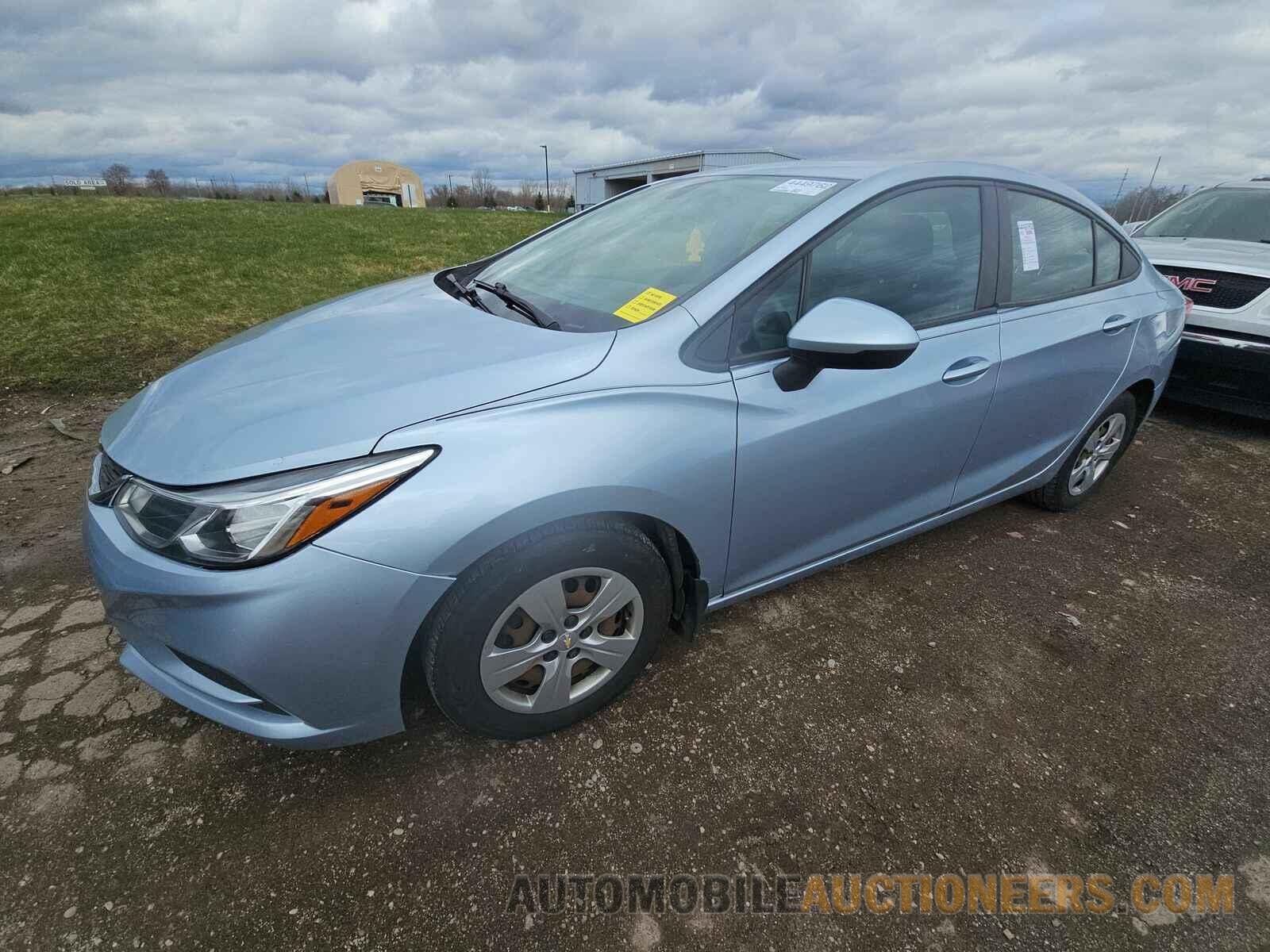 1G1BC5SM3H7144215 Chevrolet Cruze 2017