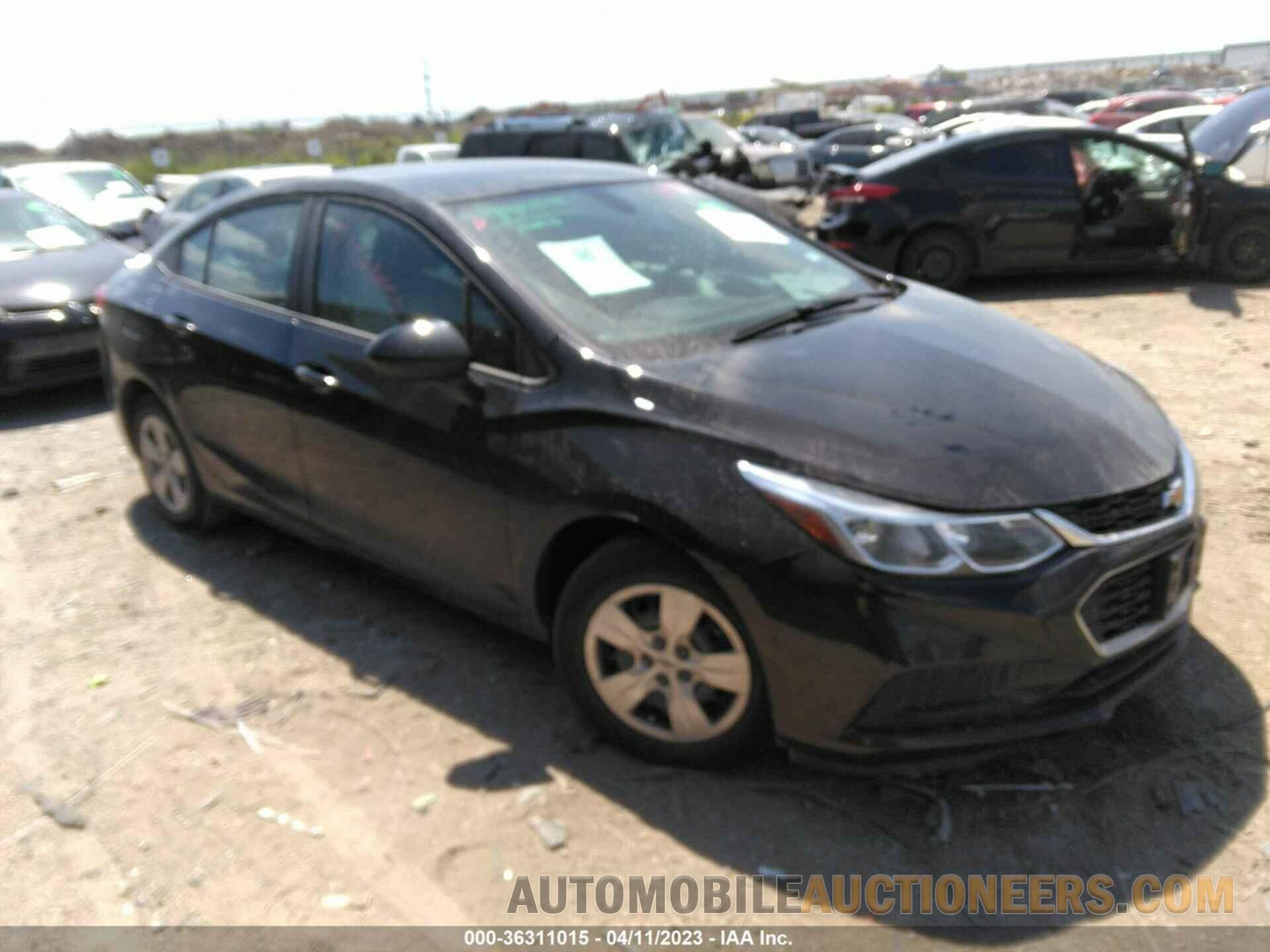 1G1BC5SM3J7126528 CHEVROLET CRUZE 2018