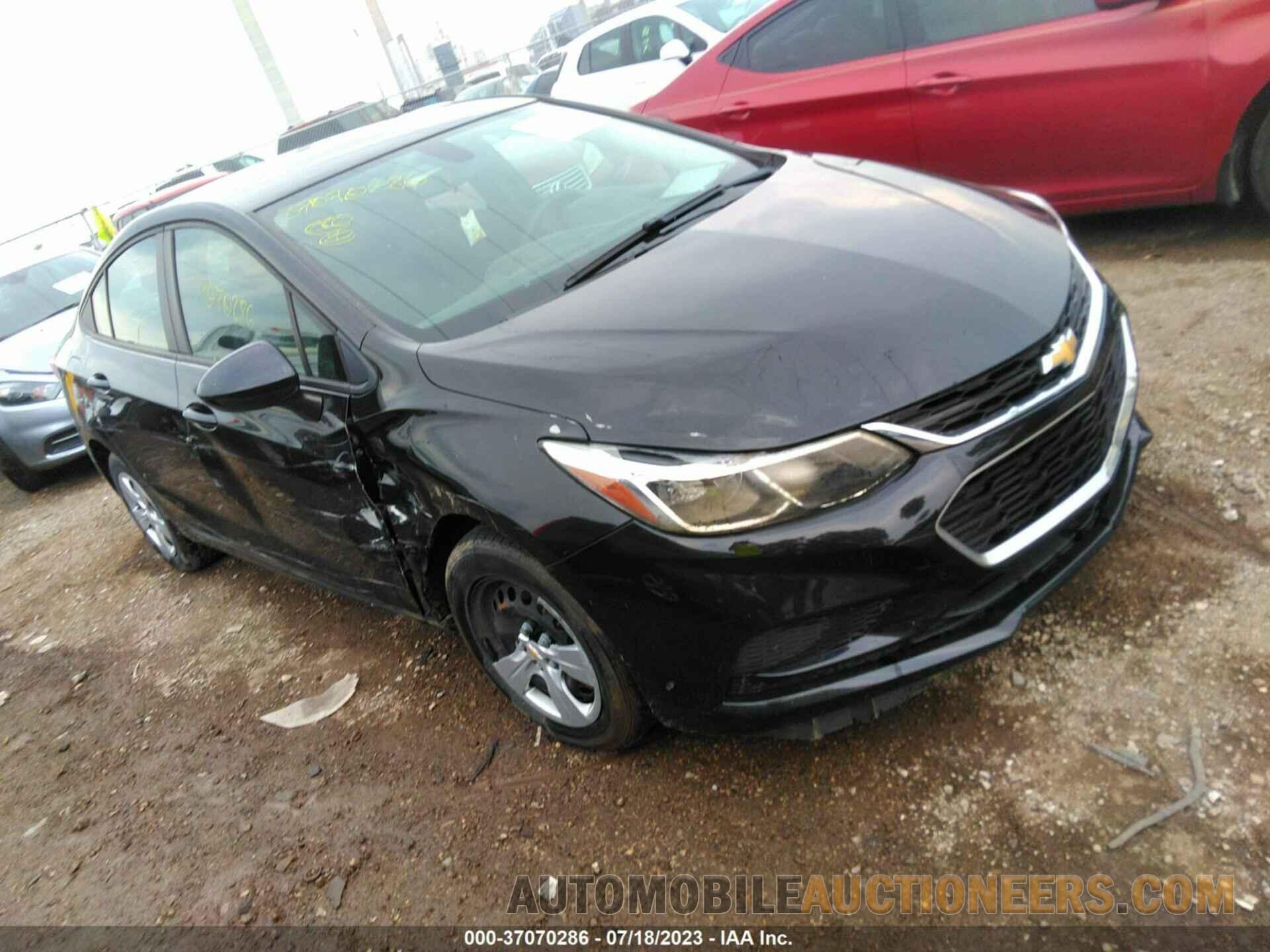 1G1BC5SM3J7165801 CHEVROLET CRUZE 2018