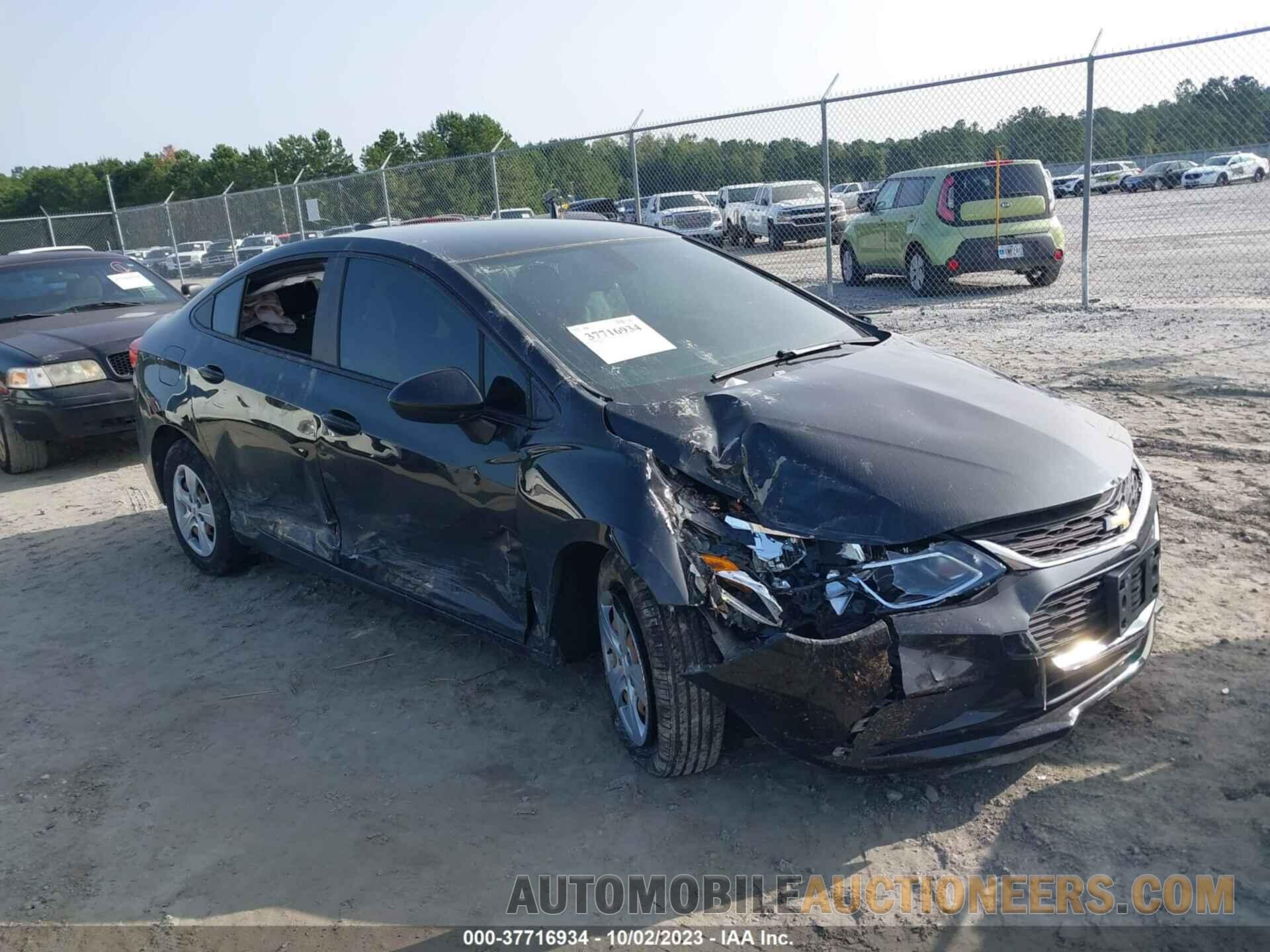 1G1BC5SM3J7188592 CHEVROLET CRUZE 2018