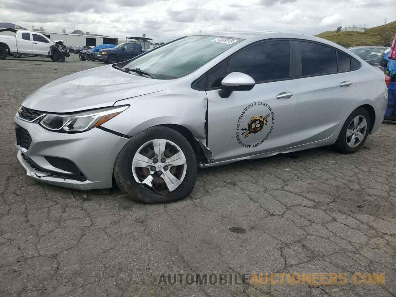 1G1BC5SM3J7217220 CHEVROLET CRUZE 2018