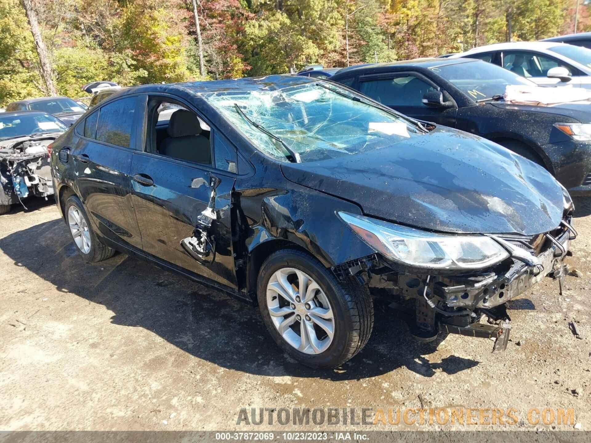 1G1BC5SM3K7126207 CHEVROLET CRUZE 2019