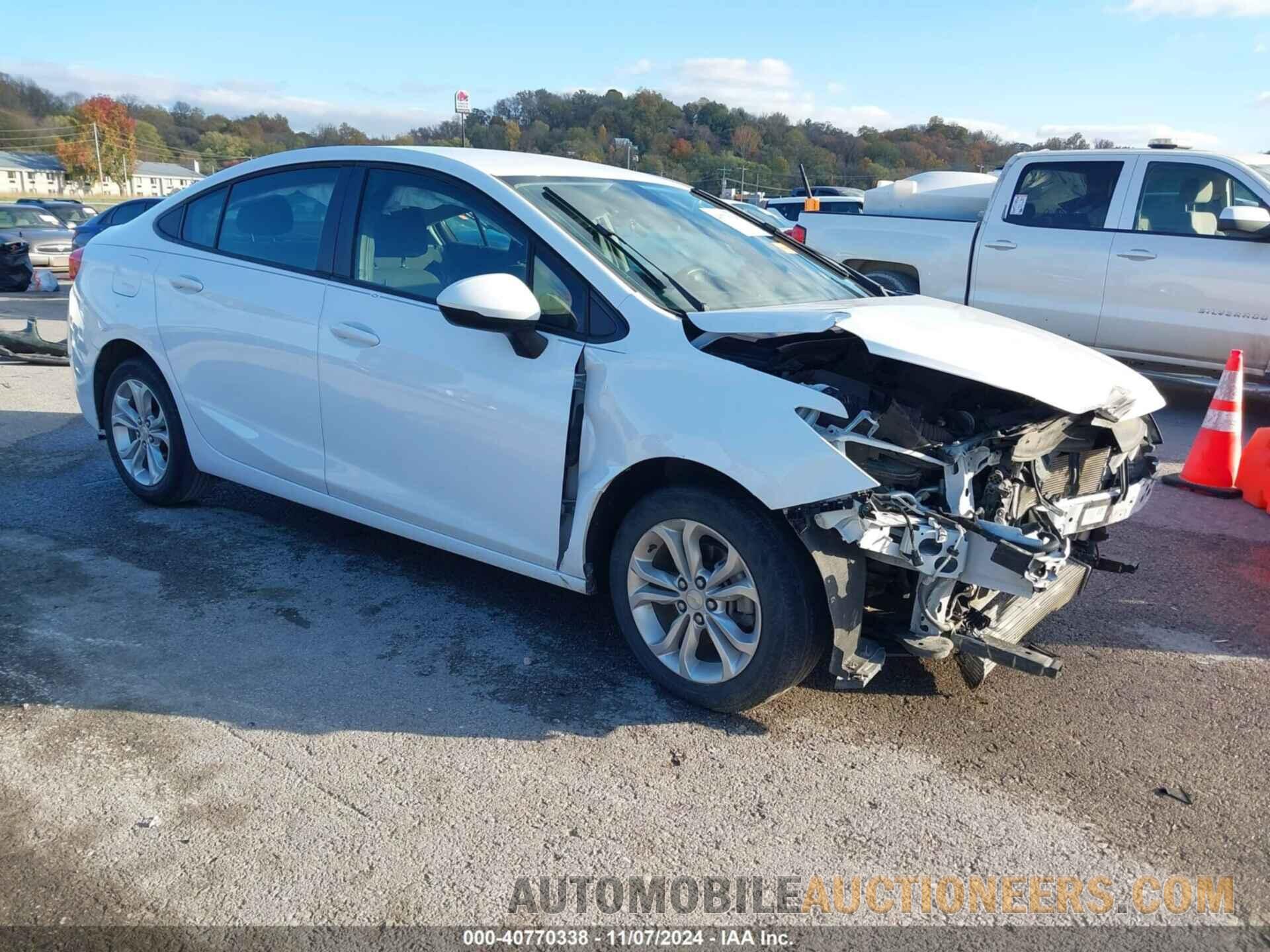 1G1BC5SM3K7140883 CHEVROLET CRUZE 2019