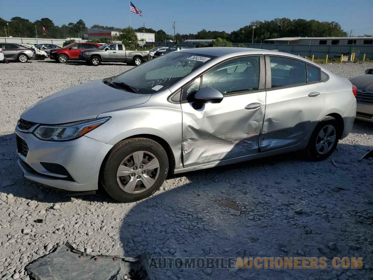 1G1BC5SM4J7187337 CHEVROLET CRUZE 2018