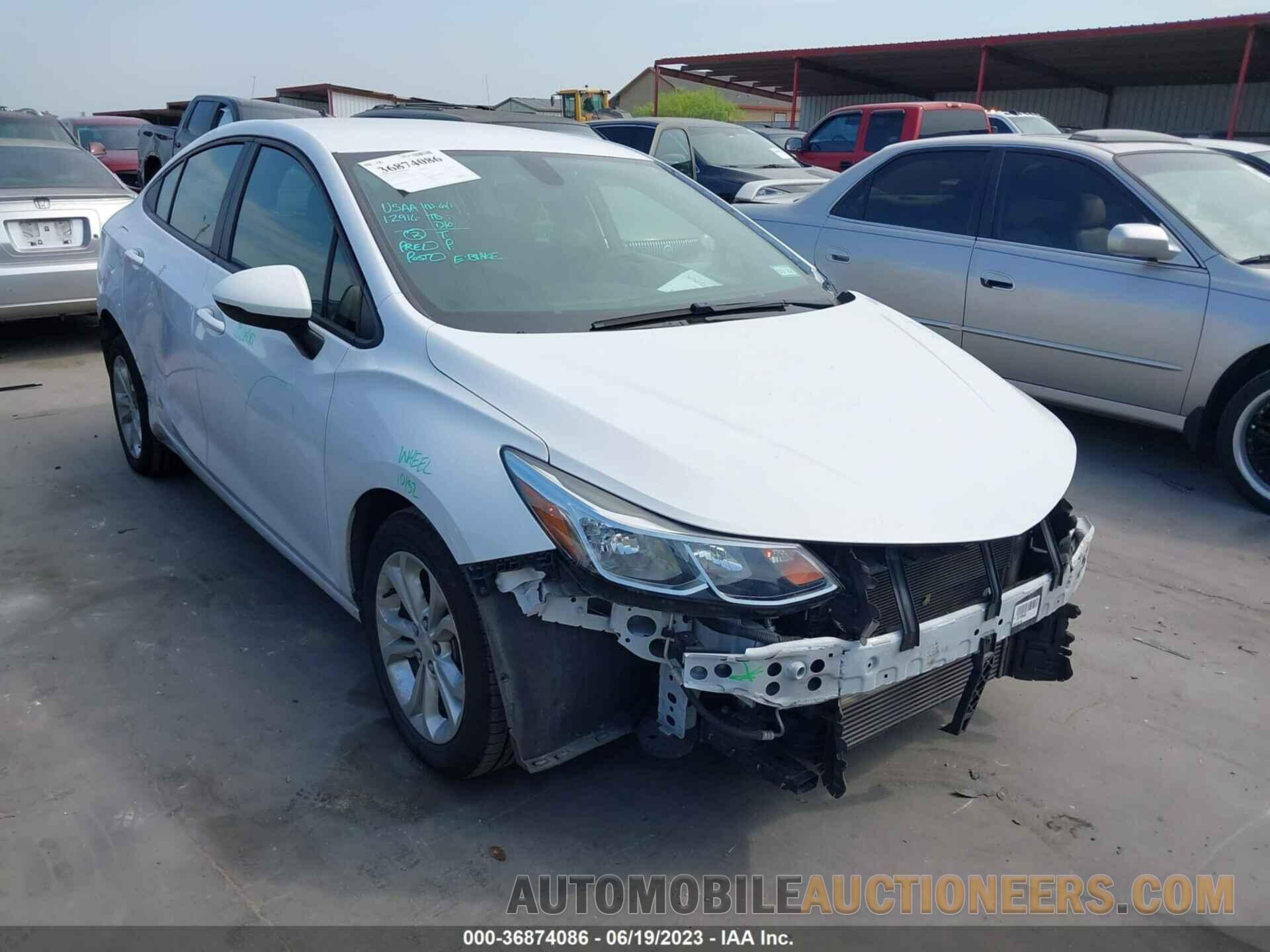 1G1BC5SM4K7109089 CHEVROLET CRUZE 2019