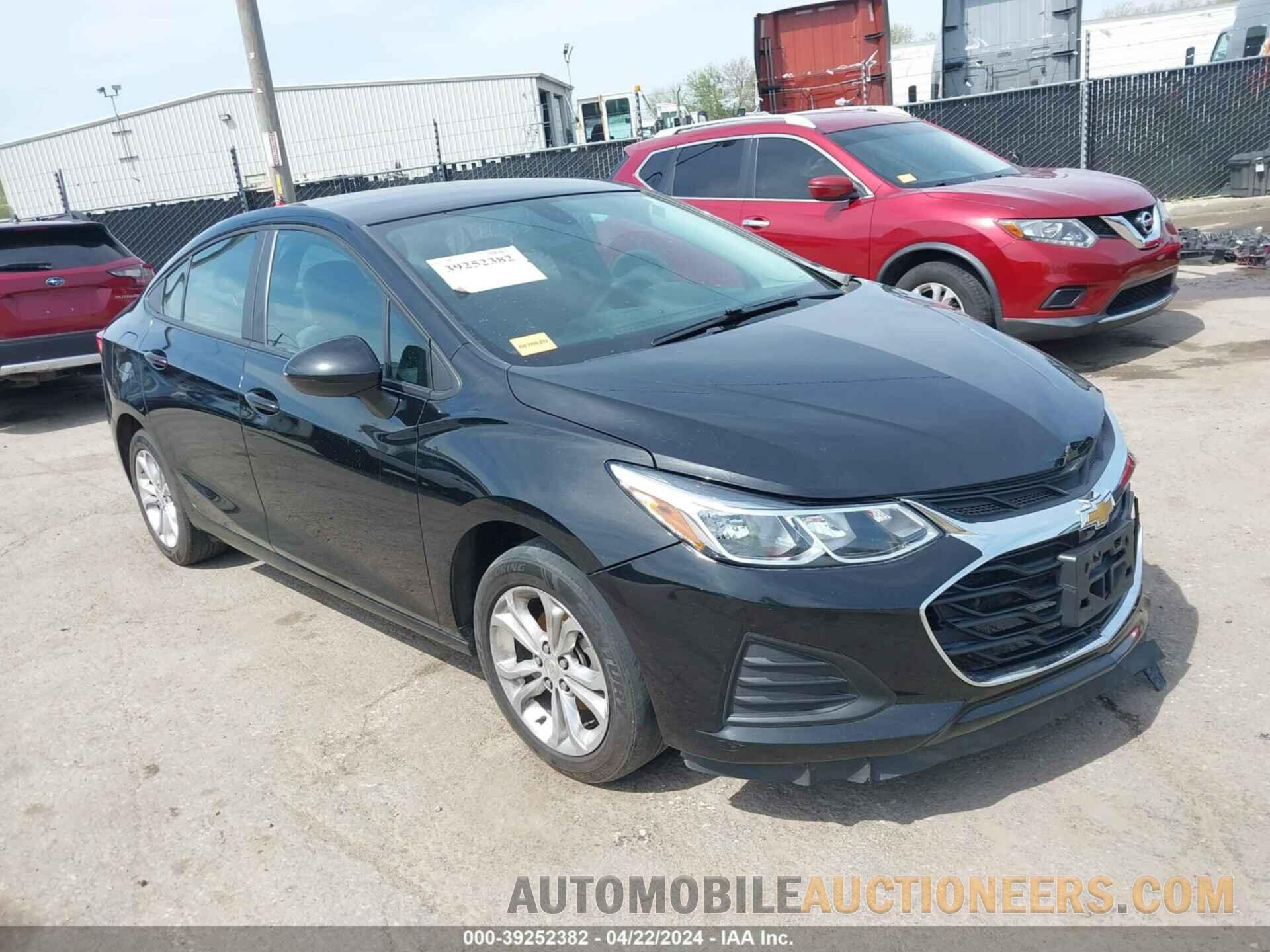 1G1BC5SM4K7109772 CHEVROLET CRUZE 2019