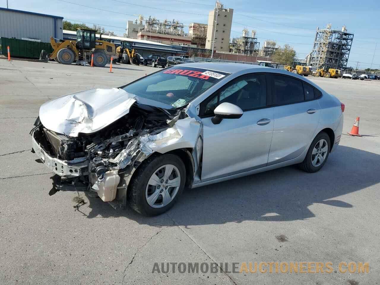 1G1BC5SM5J7124747 CHEVROLET CRUZE 2018