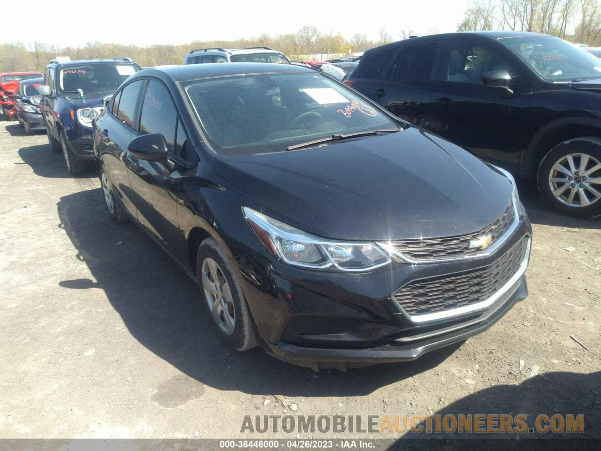 1G1BC5SM5J7147218 CHEVROLET CRUZE 2018