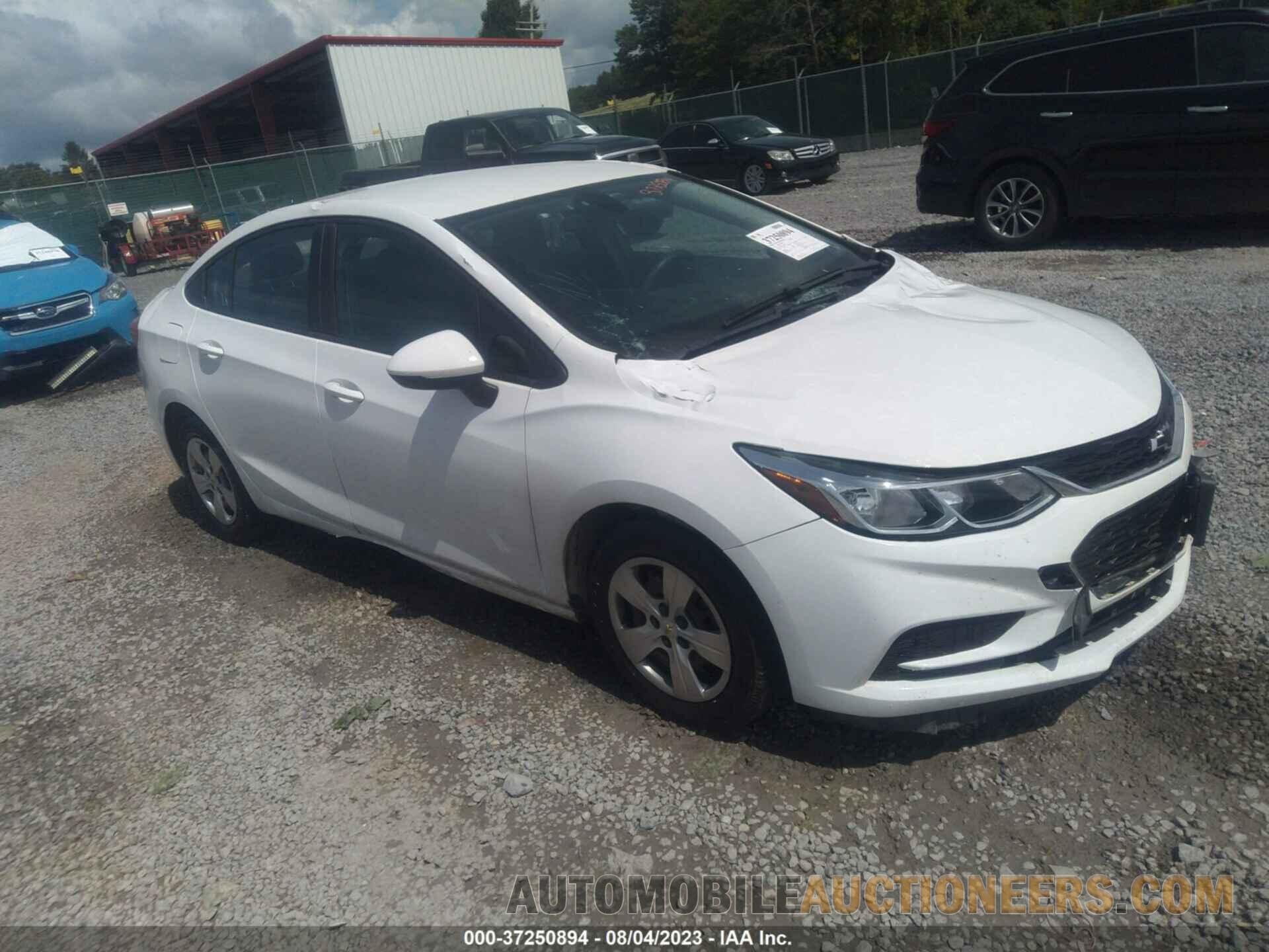 1G1BC5SM5J7151057 CHEVROLET CRUZE 2018