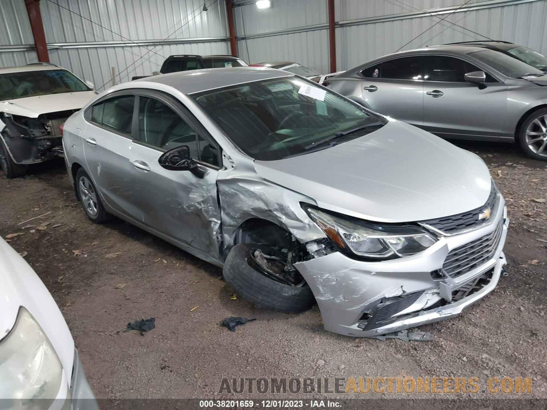 1G1BC5SM5J7160051 CHEVROLET CRUZE 2018