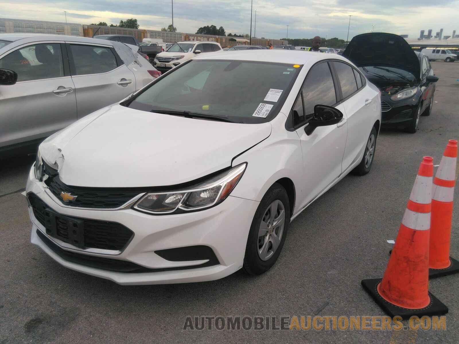 1G1BC5SM5J7166965 Chevrolet Cruze 2018