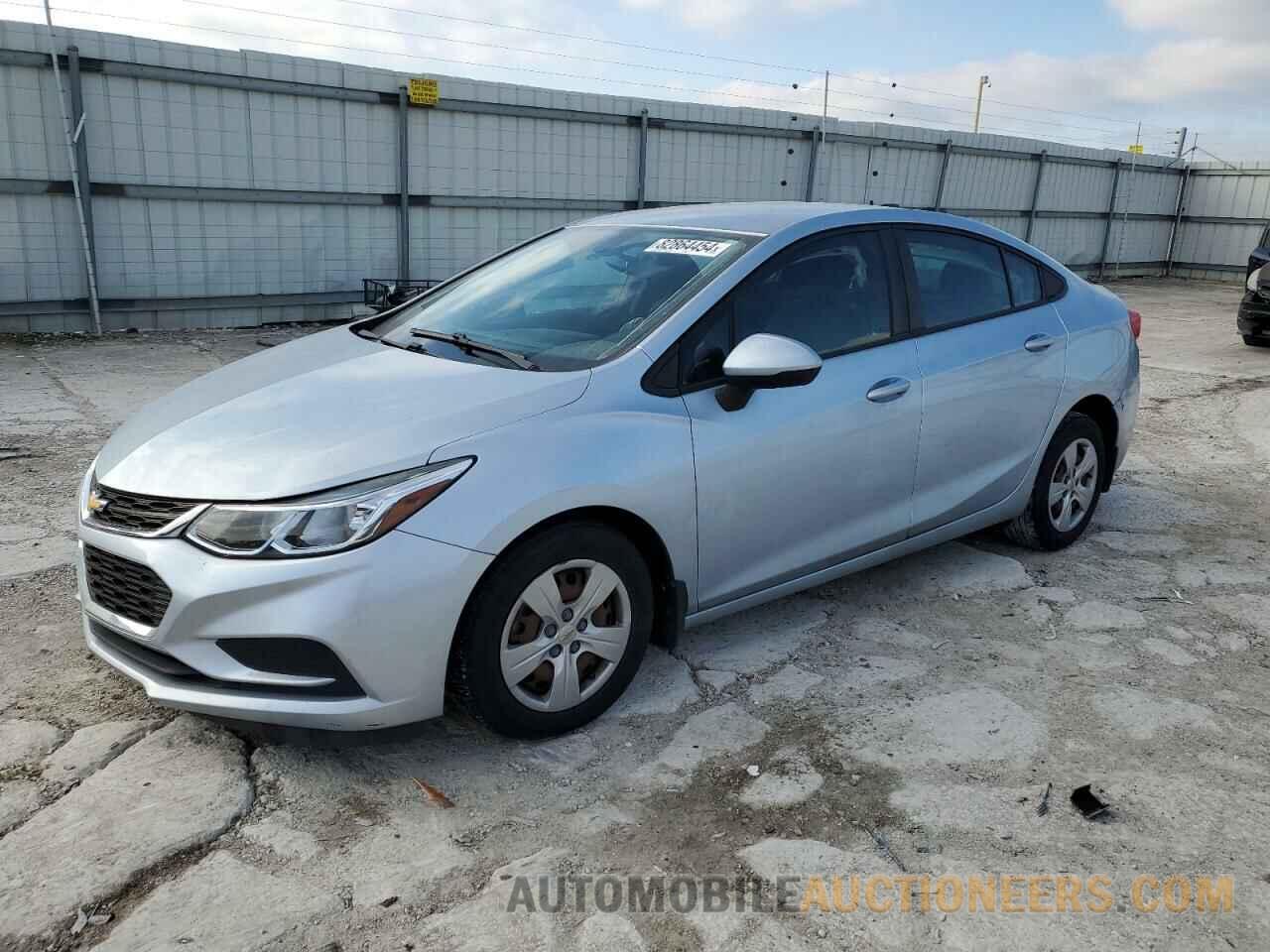 1G1BC5SM5J7174886 CHEVROLET CRUZE 2018