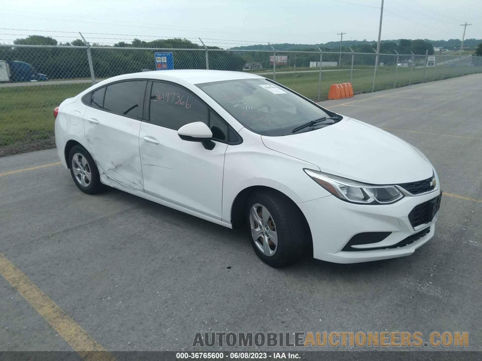 1G1BC5SM5J7206977 CHEVROLET CRUZE 2018